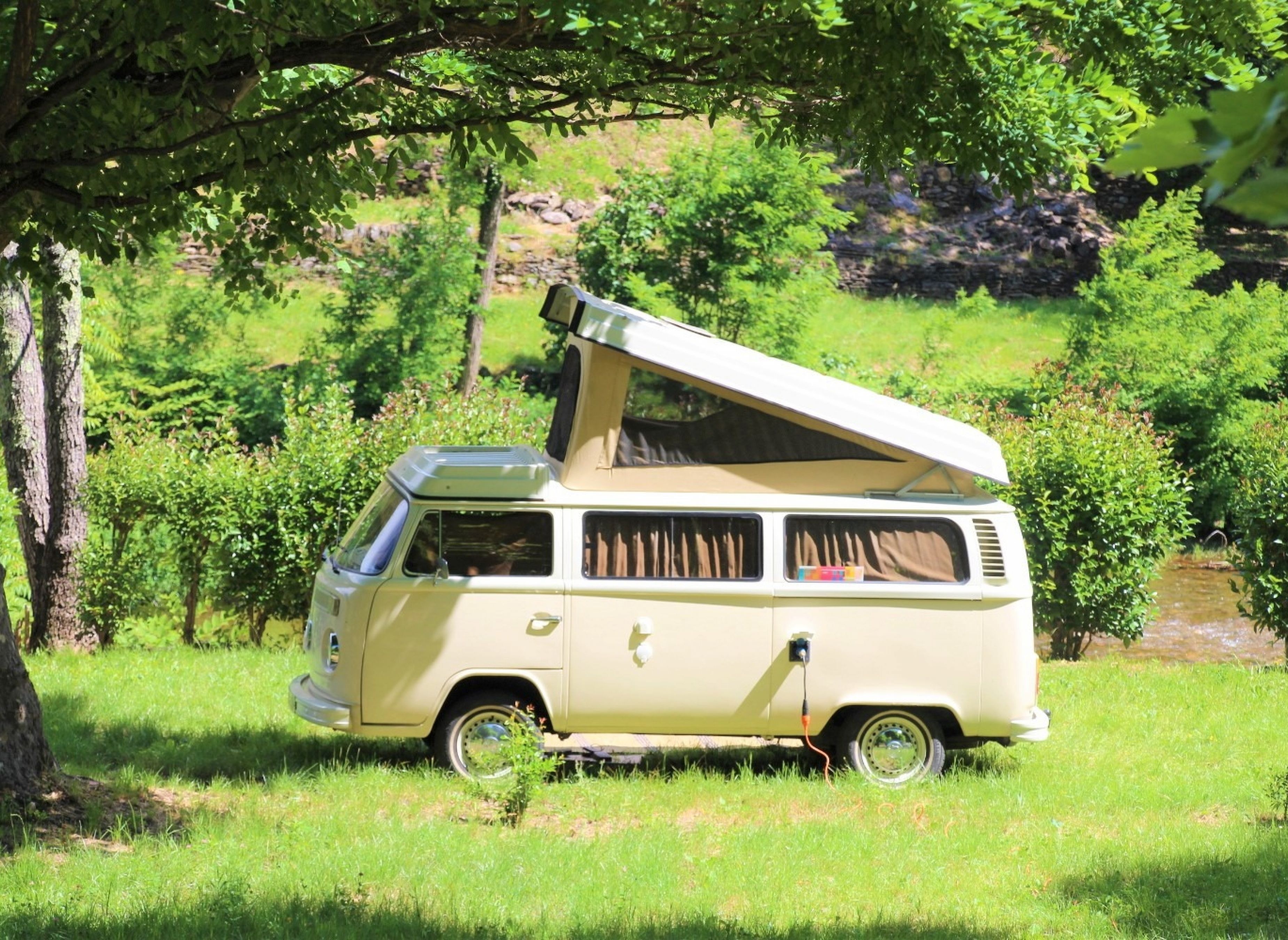 Le petit camping du Gard — Kemping in Peyremale