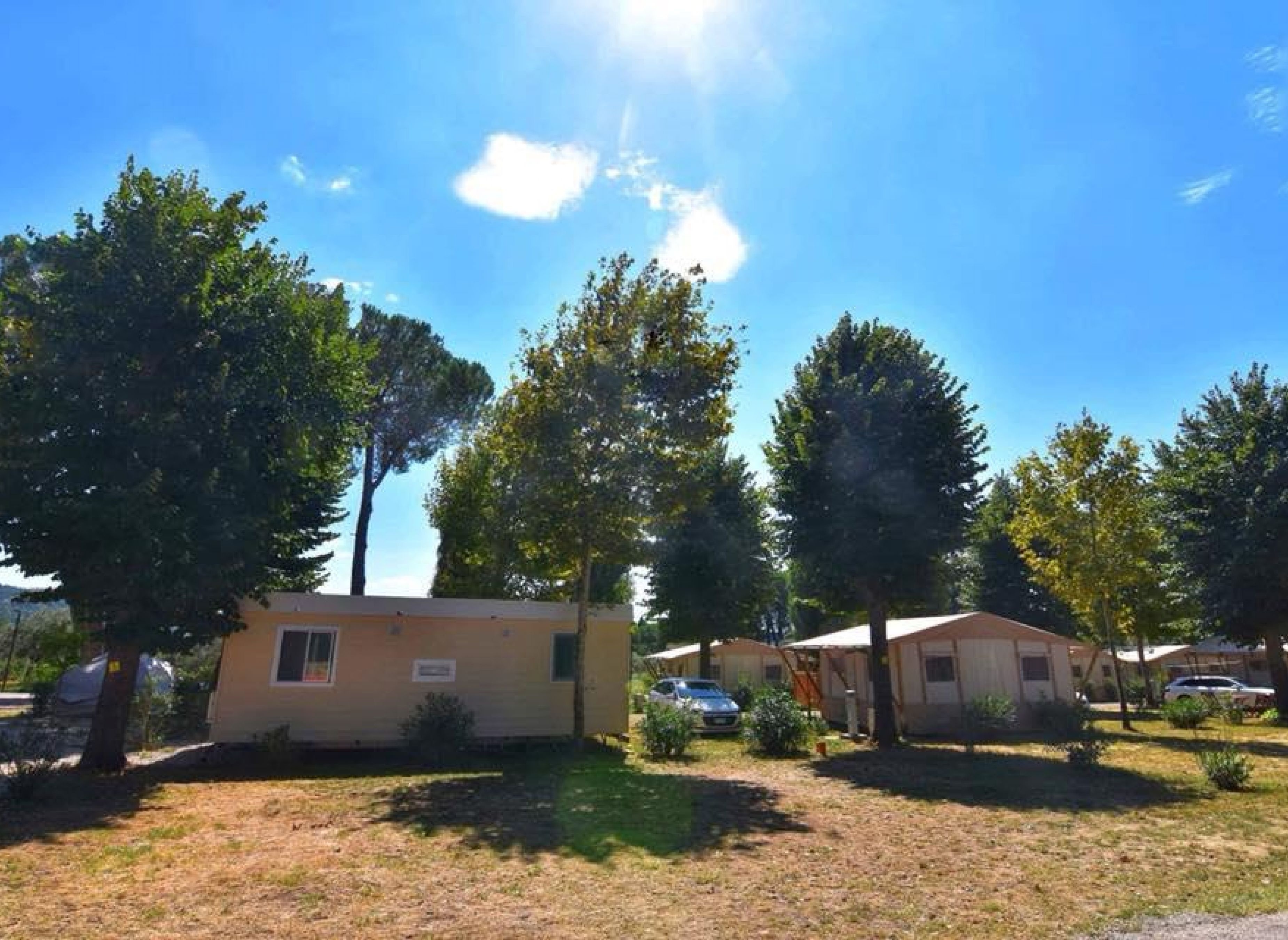 Camping Trasimeno — Area Autocaravanas in Passignano Sul Trasimeno