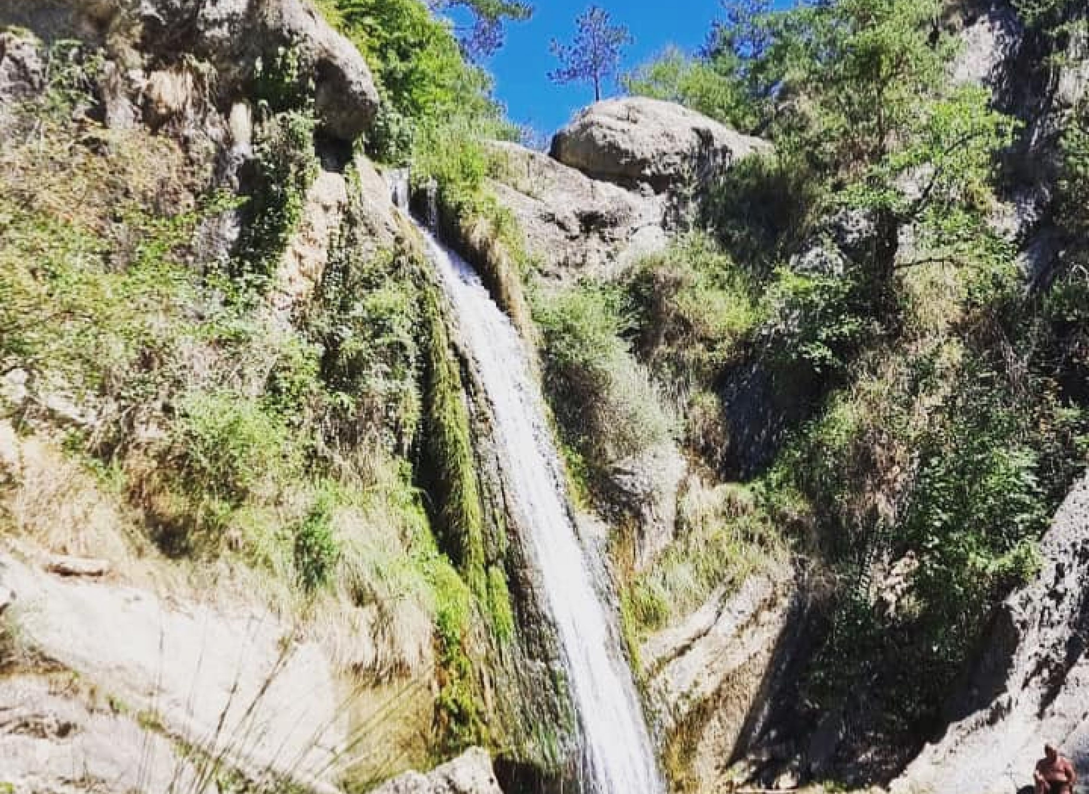 La cabanya en la montanya — Area da campeggio in Bítem