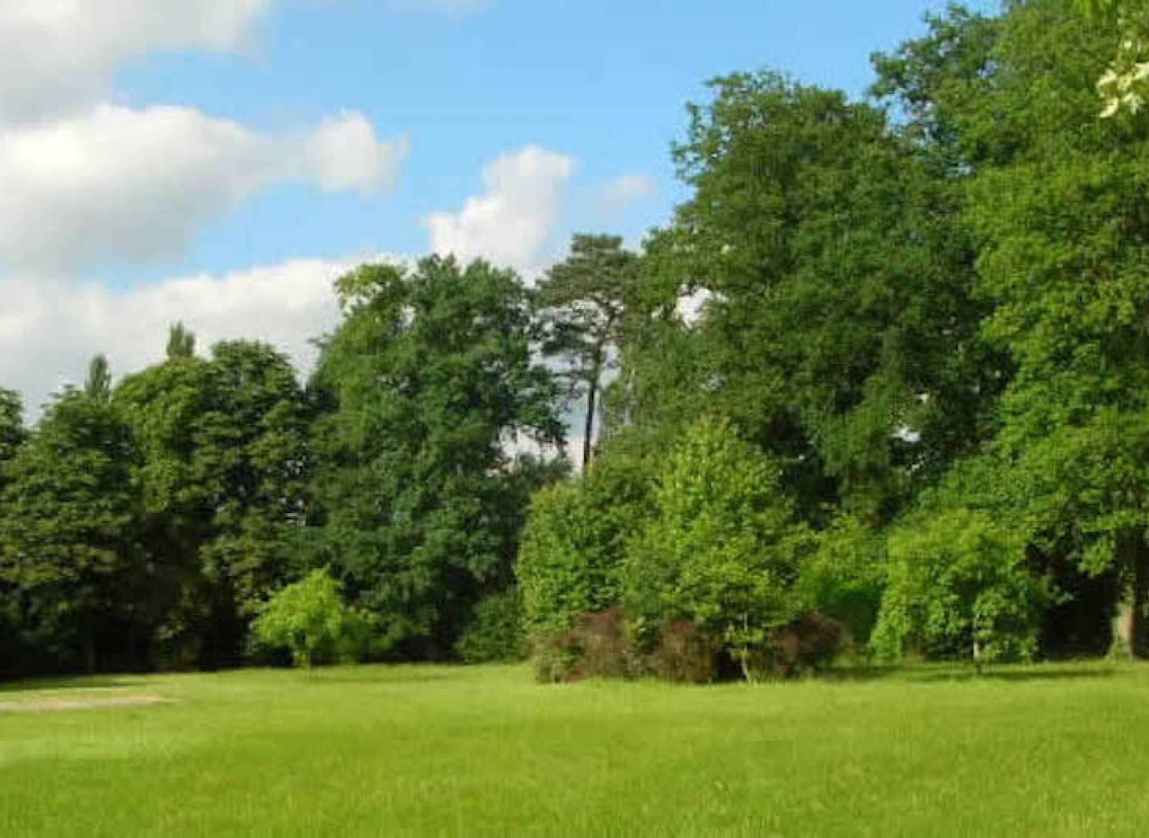 Soie Chambord — Campervan Site in Fresnes