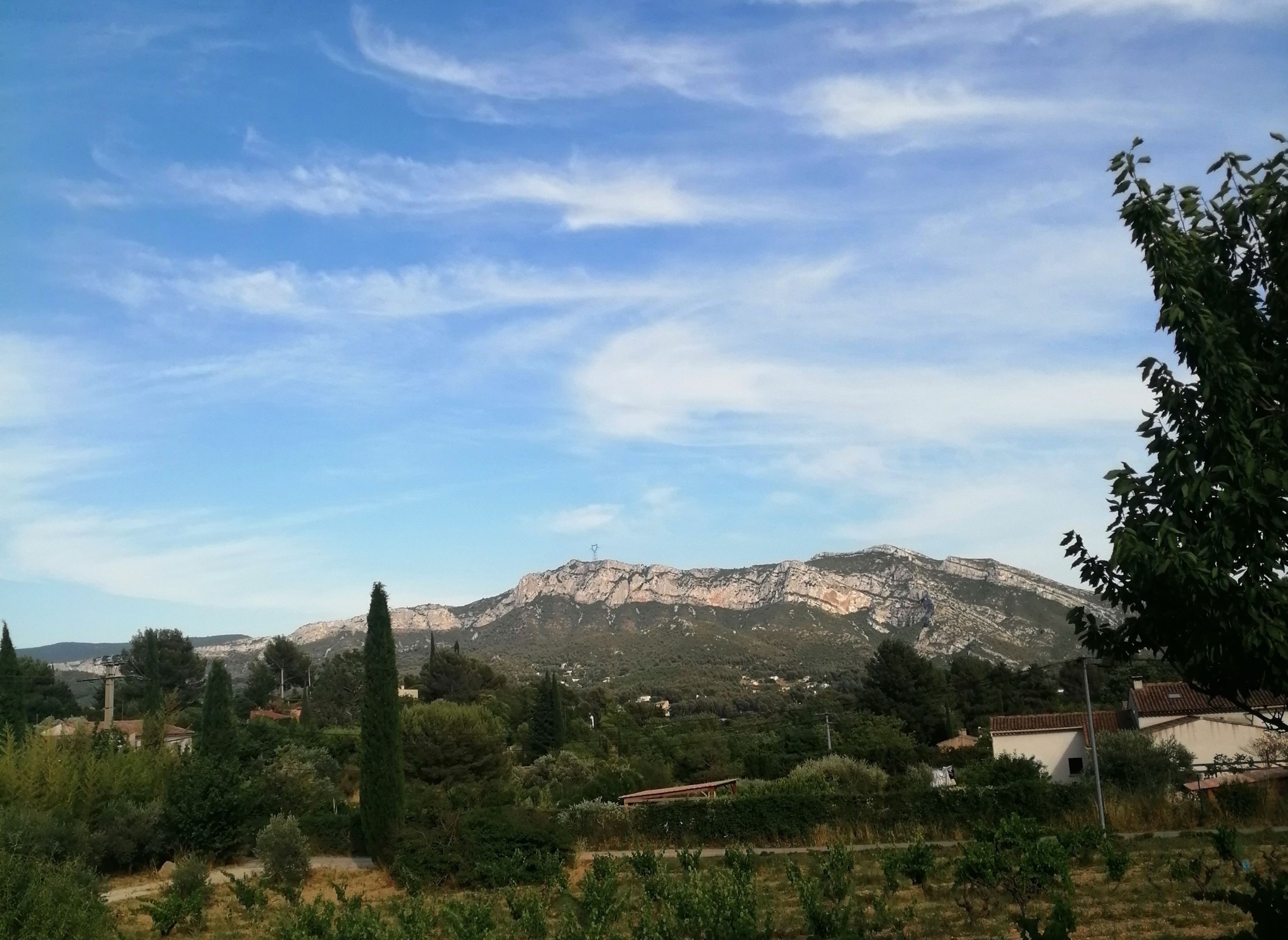 Lascours — Camperplads in Roquevaire