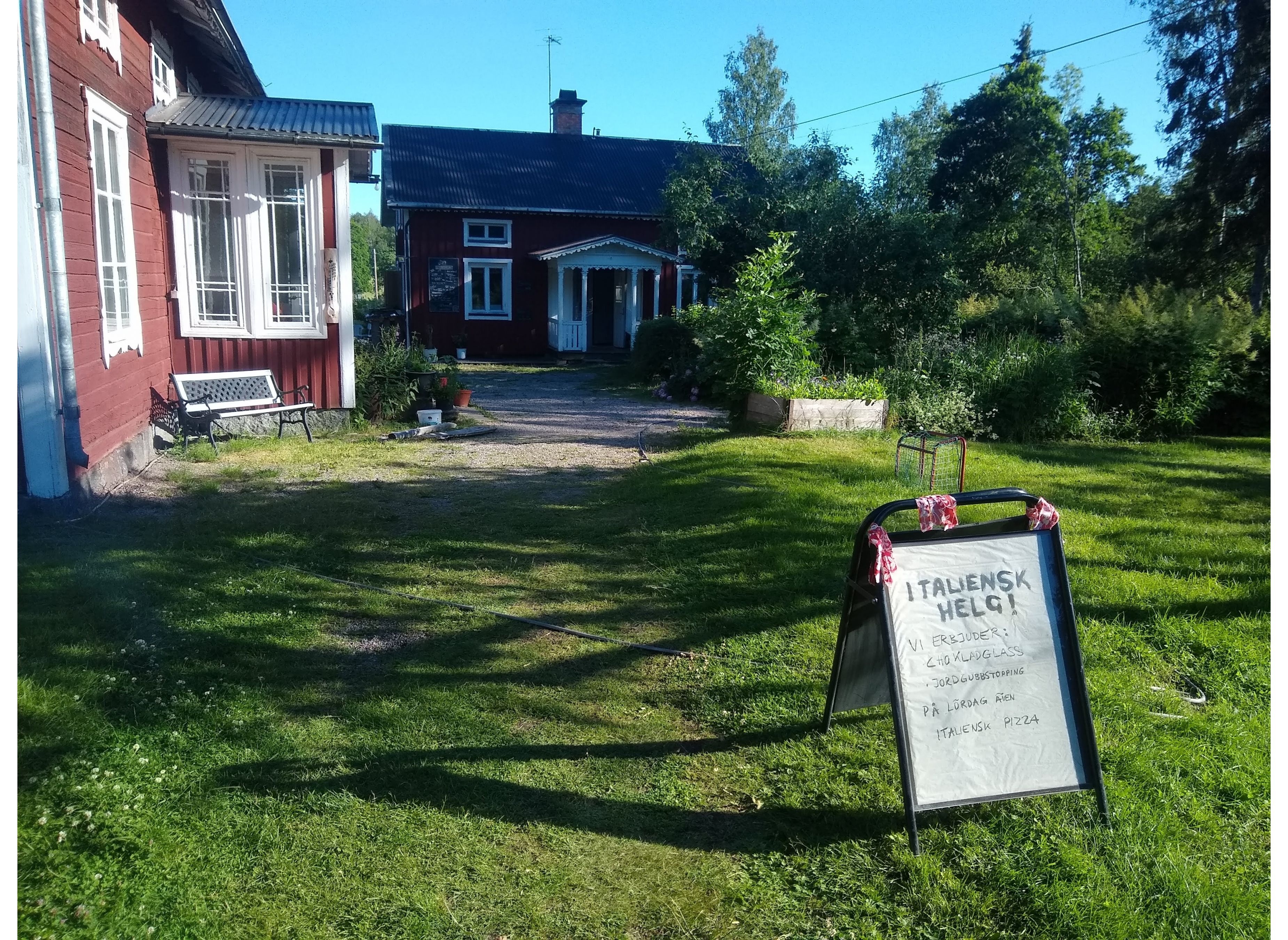Getgårdens Café — 露营地 in By Kyrkby