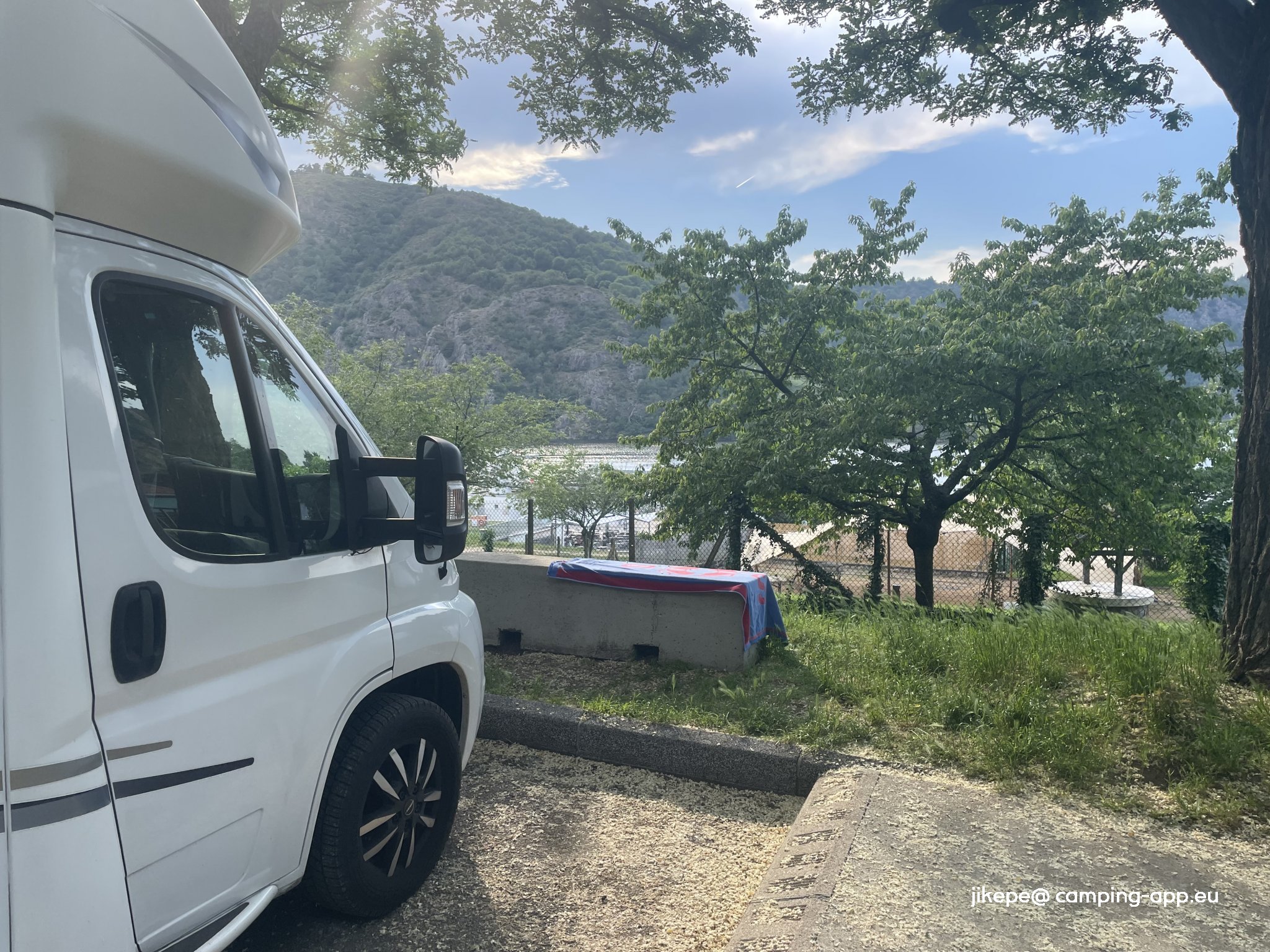 Stellplatz Saint Étienne — Foto 4
