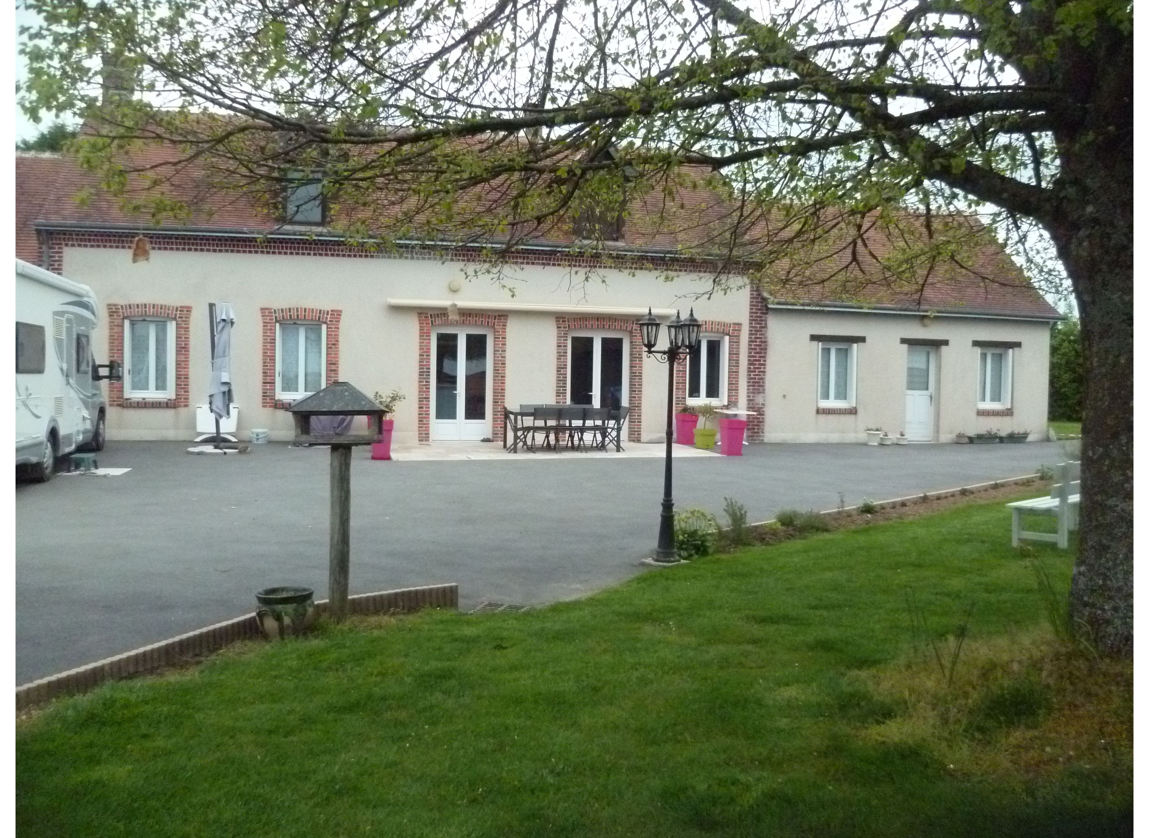 Chauvigny du Perche — Місце для кемперів in Chauvigny-du-Perche