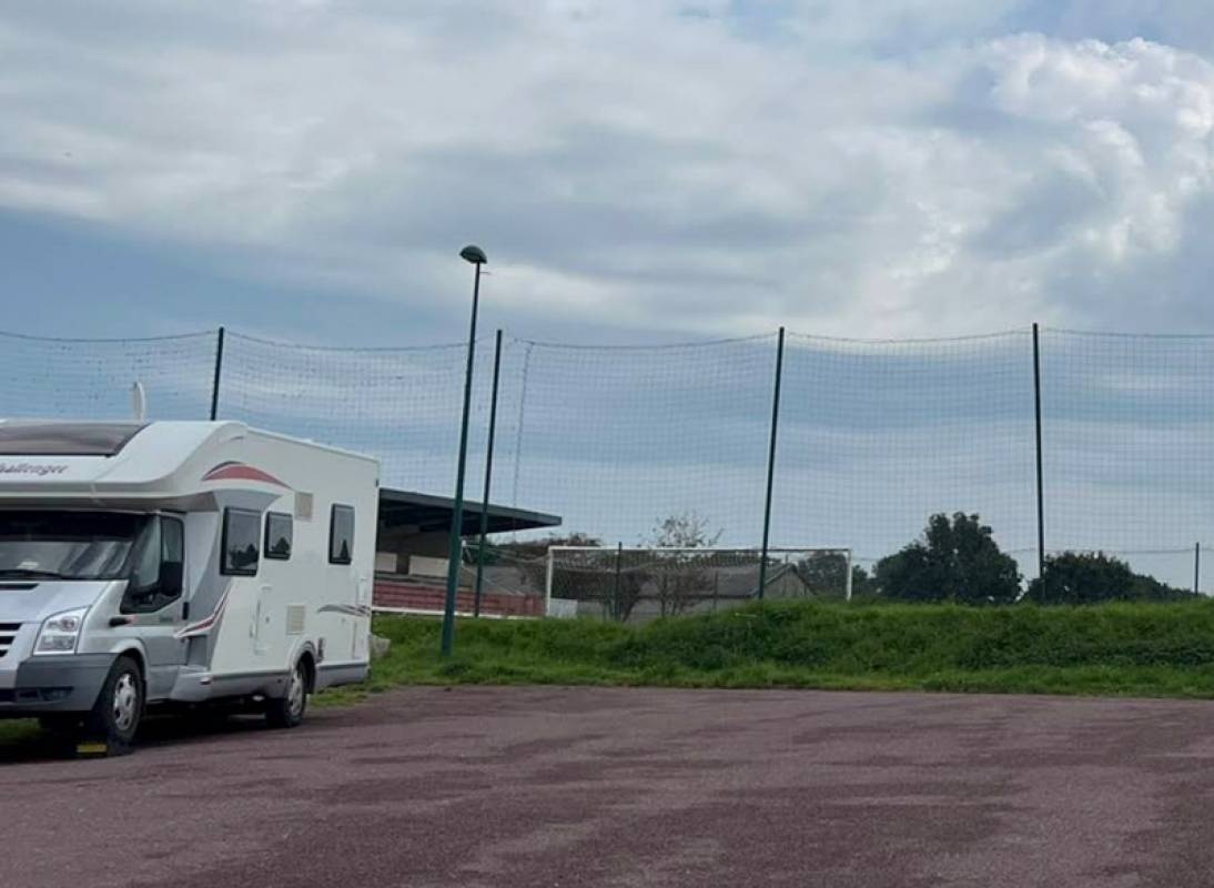 Stellplatz Montebourg — Campervan Site in Montebourg