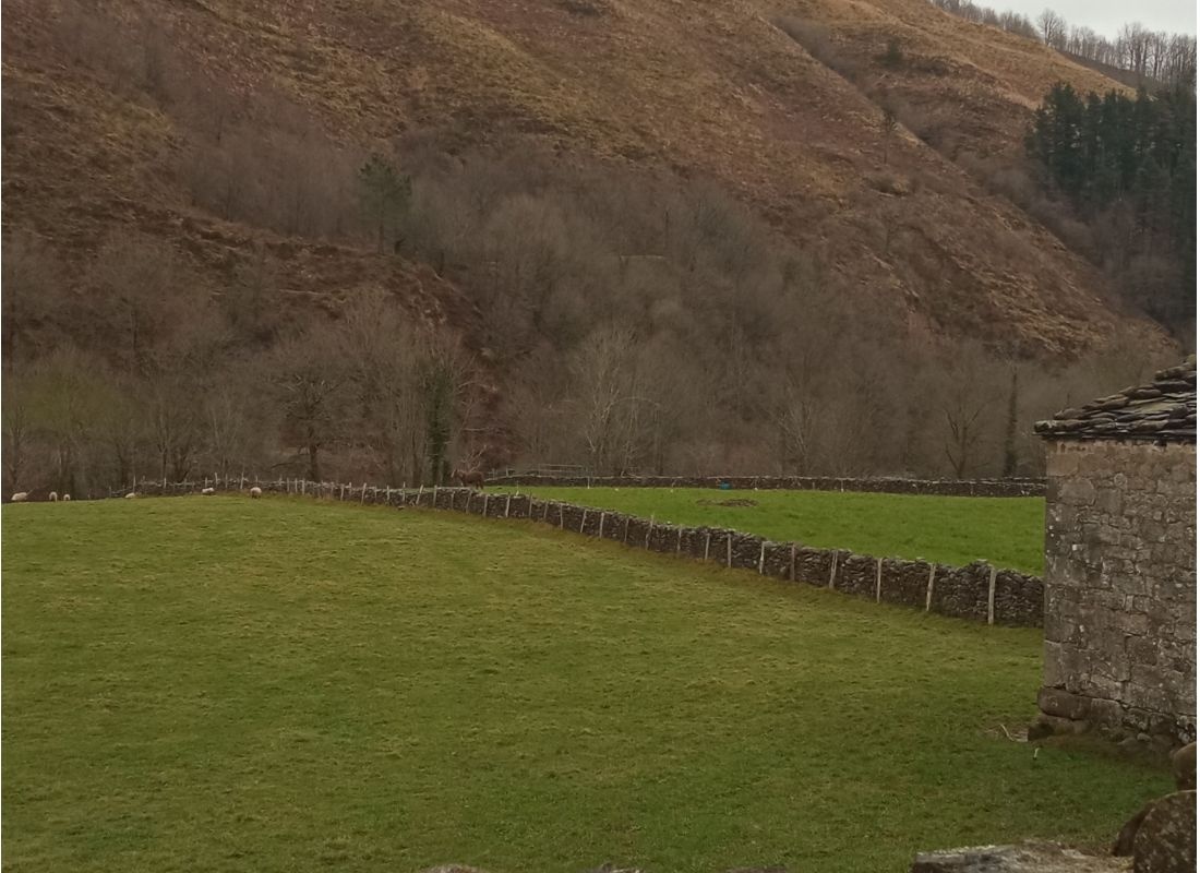 Junto al Pas — Area di sosta in Vega de Pas