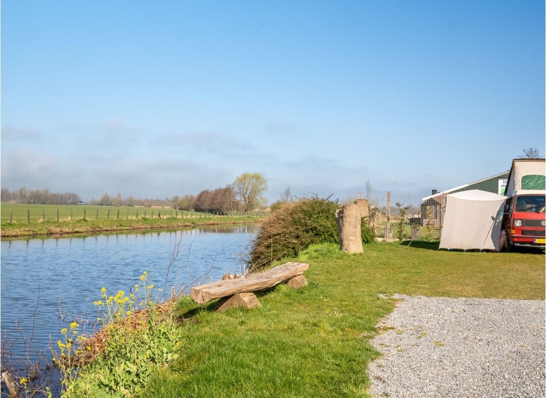 Marnemoende, natuurlijk genieten en bijzonder overnachten — Stellplatz in IJsselstein