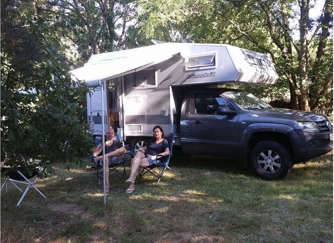 Aire Naturelle De Camping La Ferme Aux Cerisiers — Aire camping car in Maclas