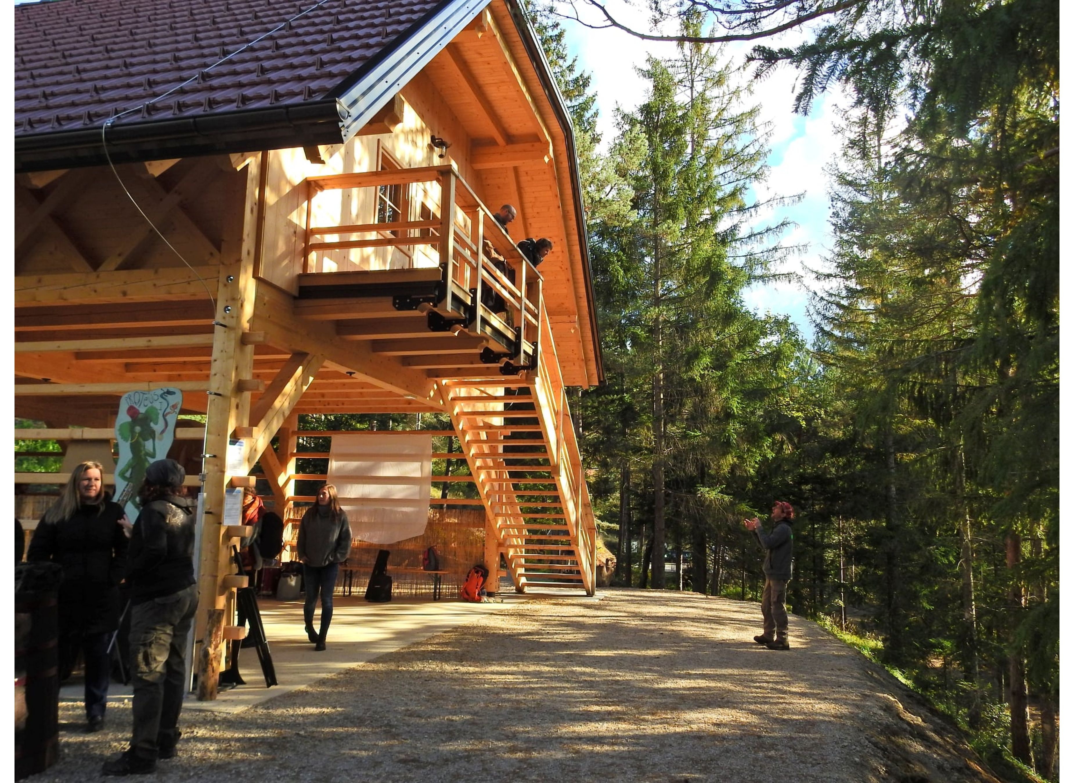 Kamp Beli gaber — Ställplats in Stari trg pri Ložu