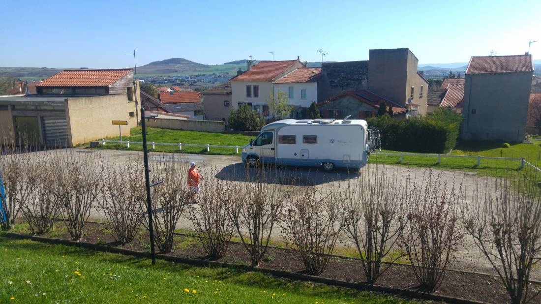 Stellplatz Pérignat-lès-Sarliève — Ställplats in Pérignat-lès-Sarliève