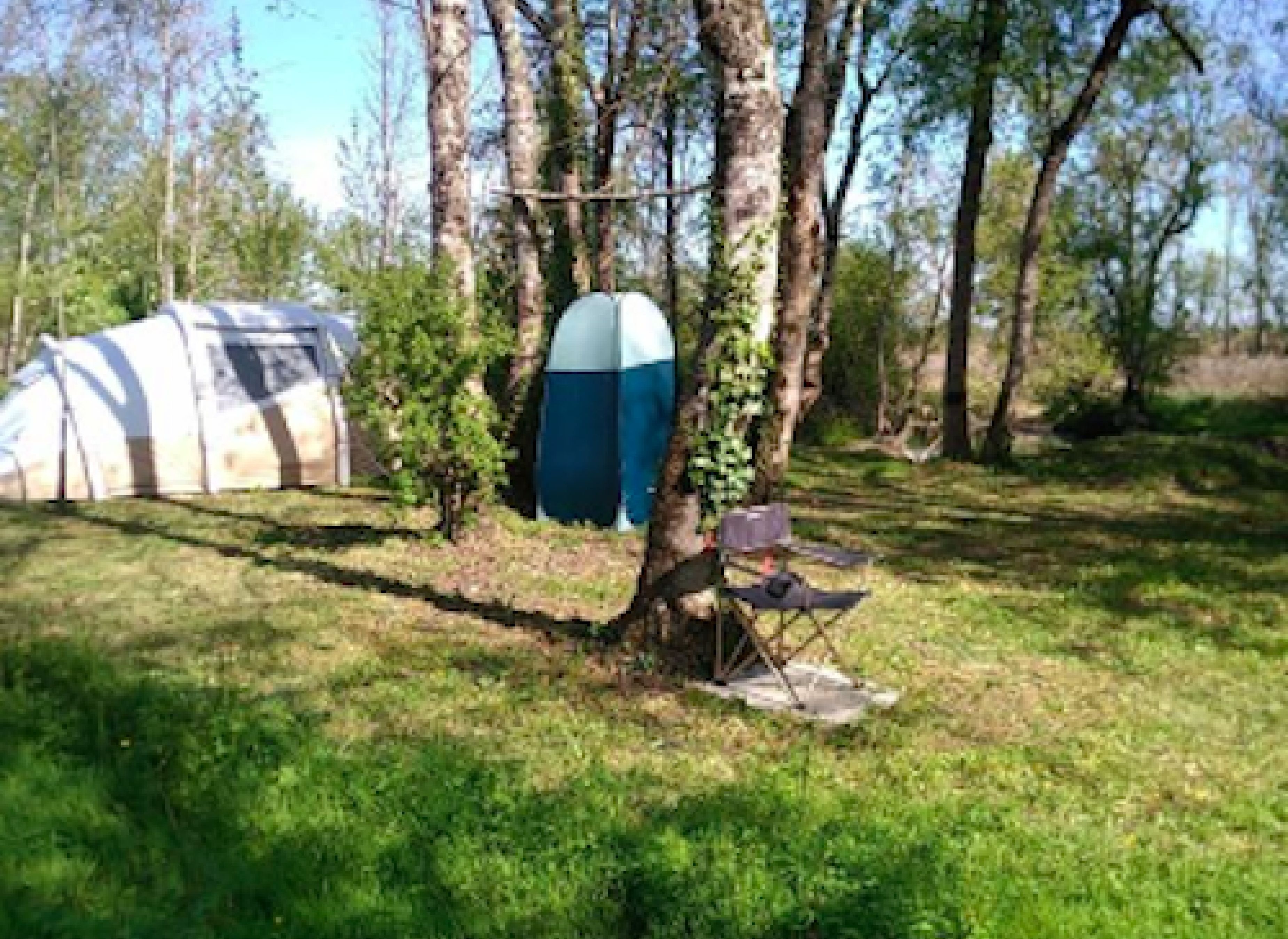 Îles de Chardet — Cámping in Mosnac