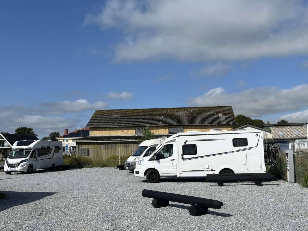 Hou Havn — Karavan Sitesi in Hals