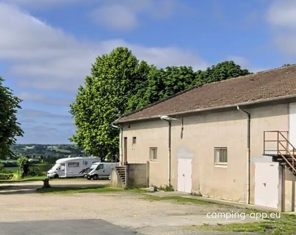 Stellplatz La Réole — Foto 2