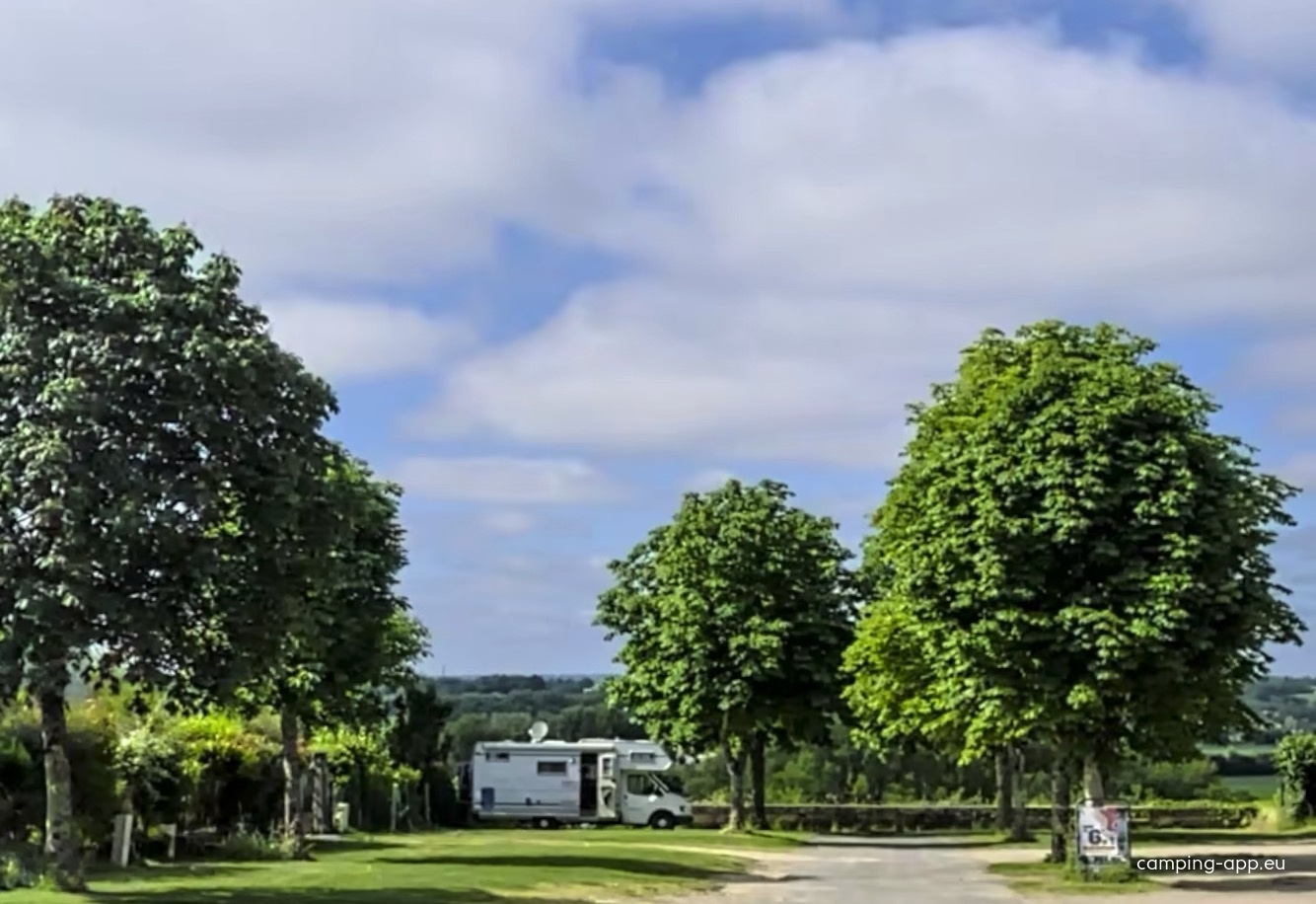 Stellplatz La Réole — Ställplats in La Réole