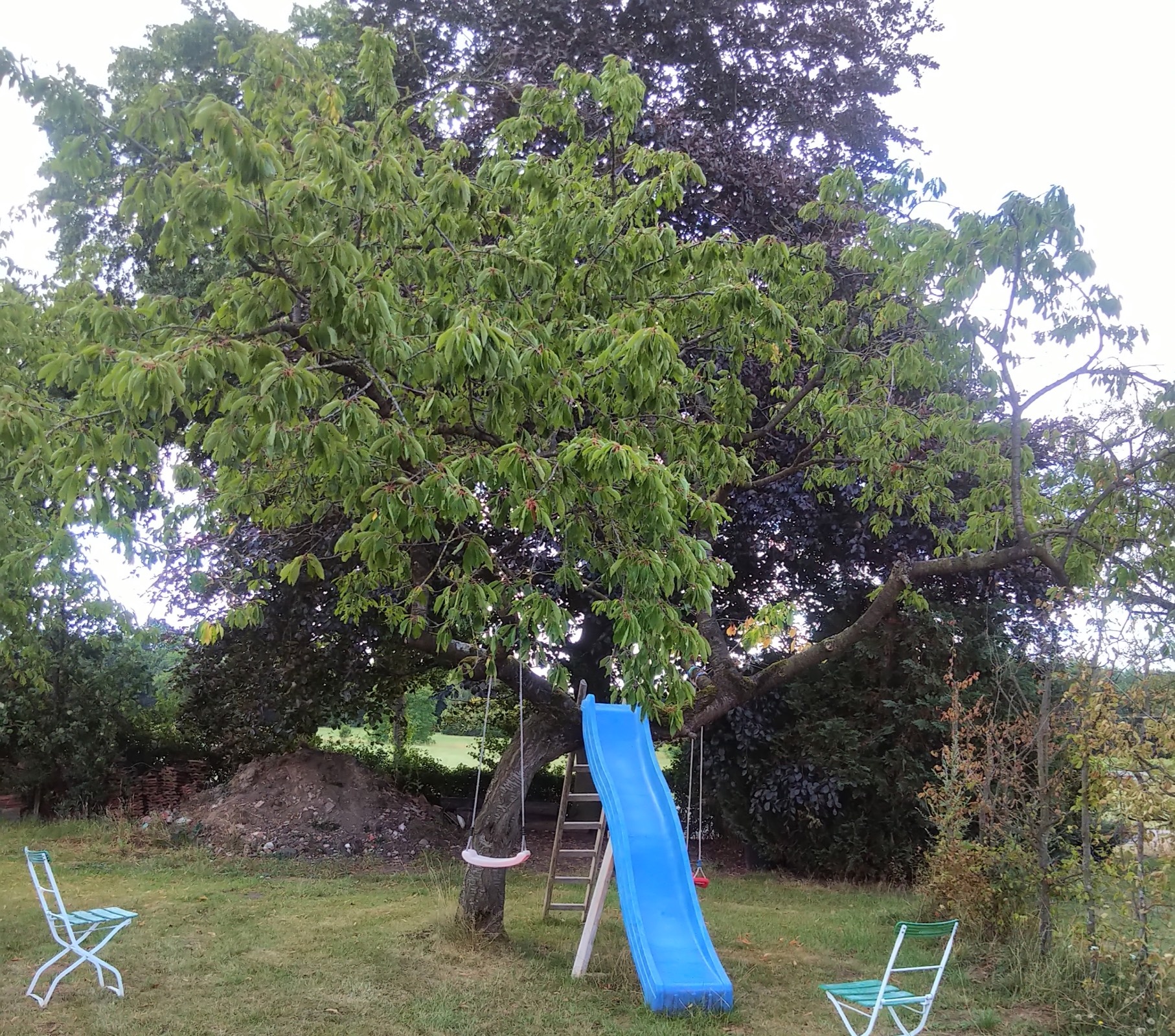 Dorf Idylle mit Anschluss an ein Café — Bobilplass in Stolzenau