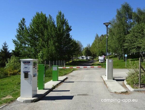 Stellplatz Lac de Naussac — Foto 5