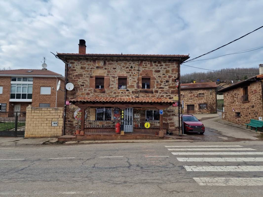 Nueva Cantina Alarcia — Stellplatz in Alarcia