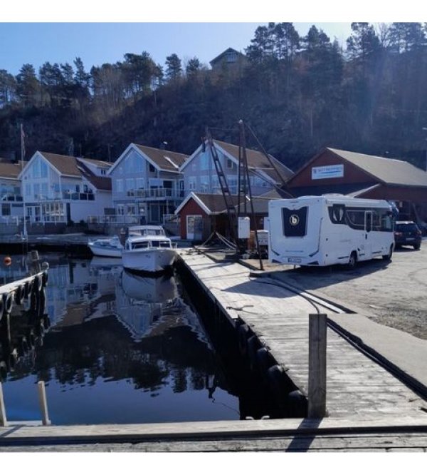 Båtreppen Bobilparkering — Photo 3