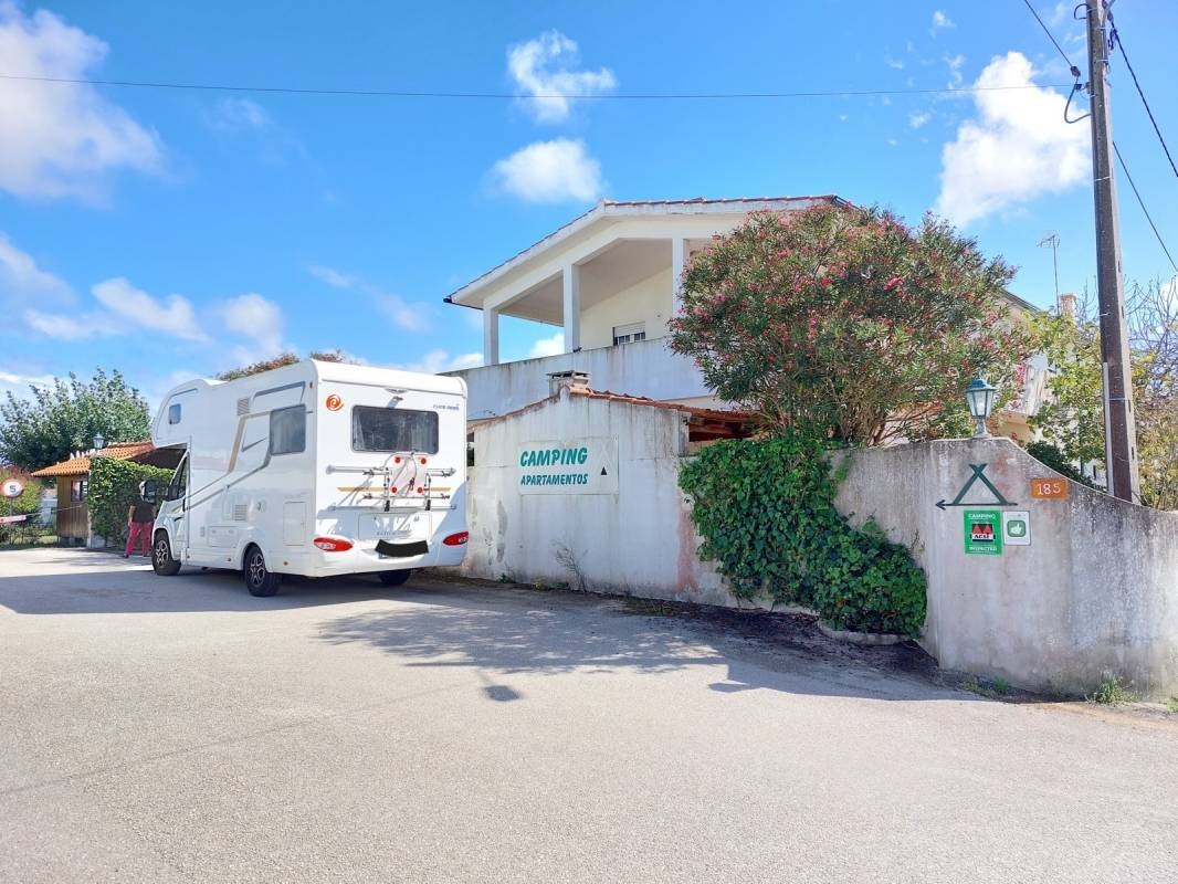 Camping Coimbrão — Kamp yeri in Coimbrão
