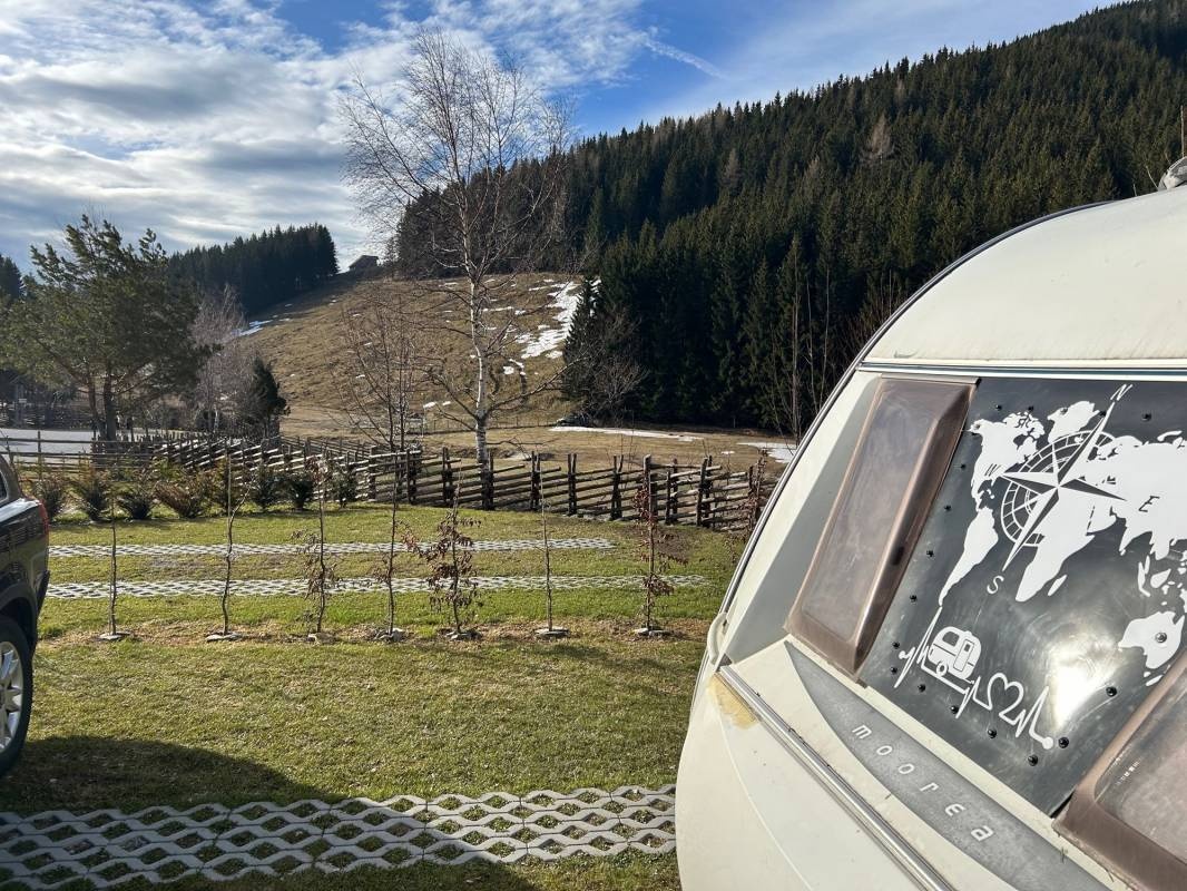 Camping & Pension Holzmeister — Campingplass in St. Kathrein am Offenegg