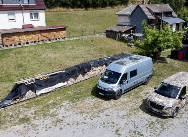 Umgeben von Rad- und Wanderwegen