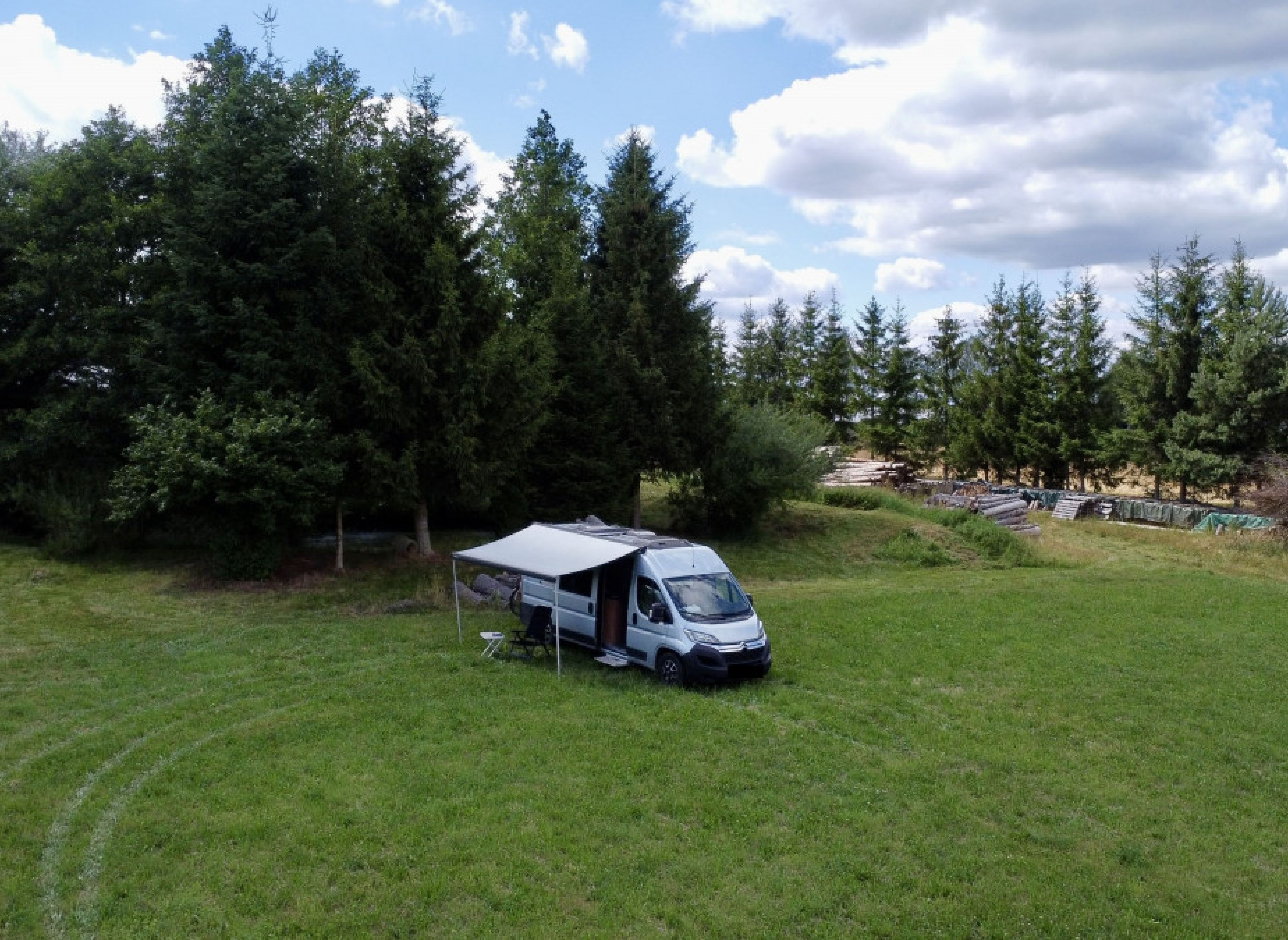 Naab bei Bärnau Wiese im Tal #2 — Campervan Site in Bärnau