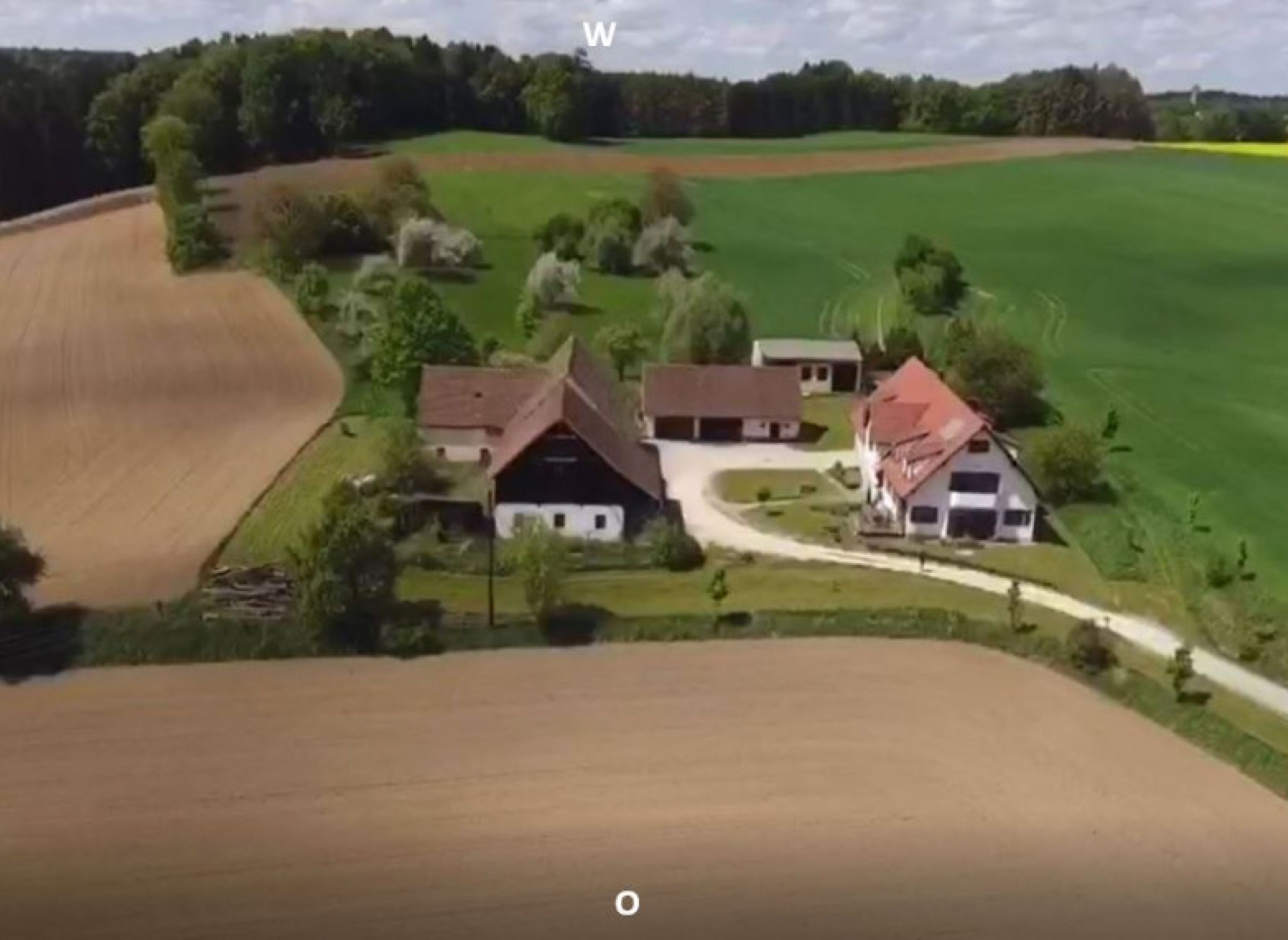 Ruhe und Natur Pur "Beim Schlagenhaufer" Stellplatz Wiese 1 — Sp. parking dla kamperów in Mainburg