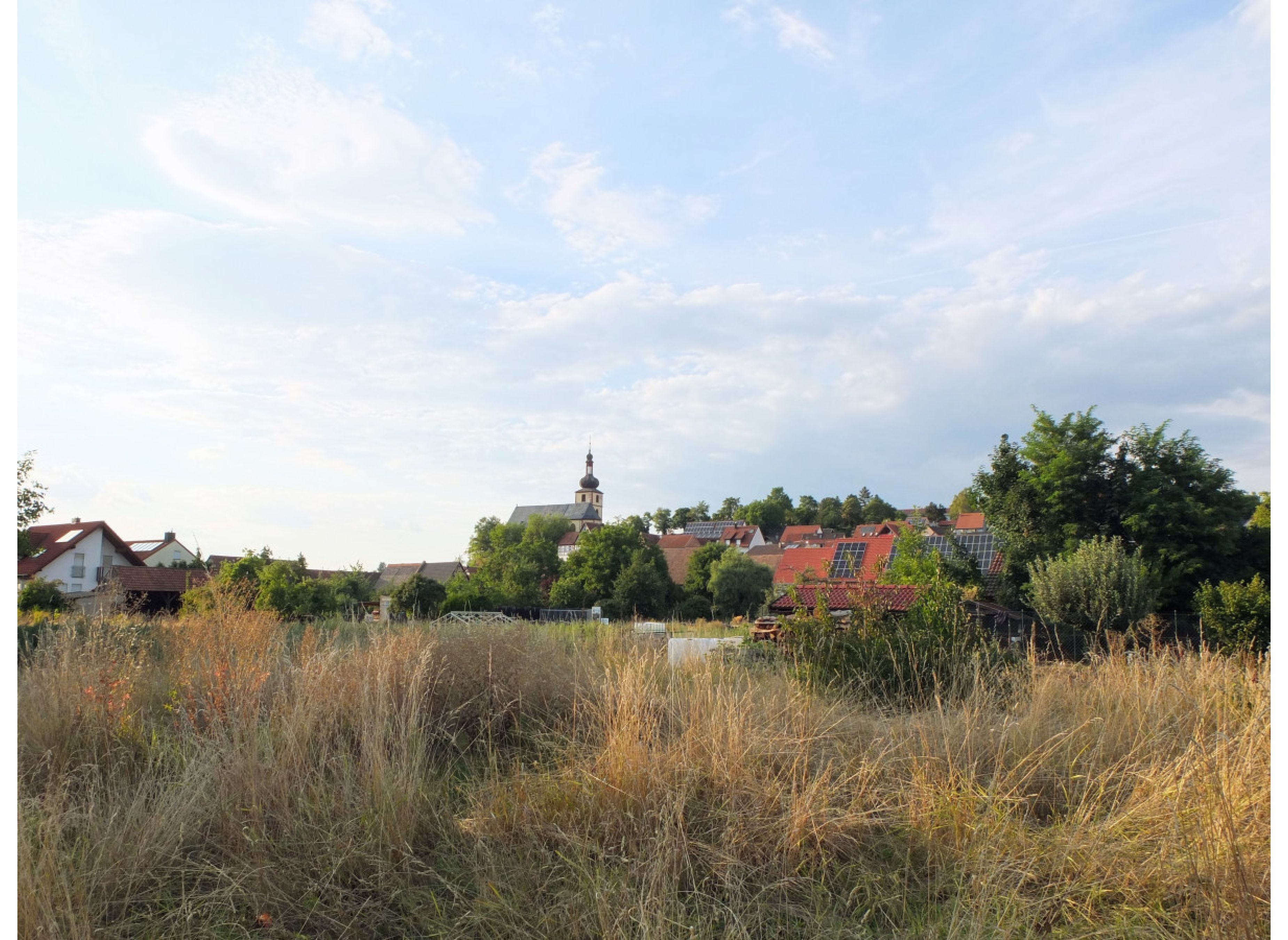 Dorfidylle in Unterfranken — Area Autocaravanas in Karbach