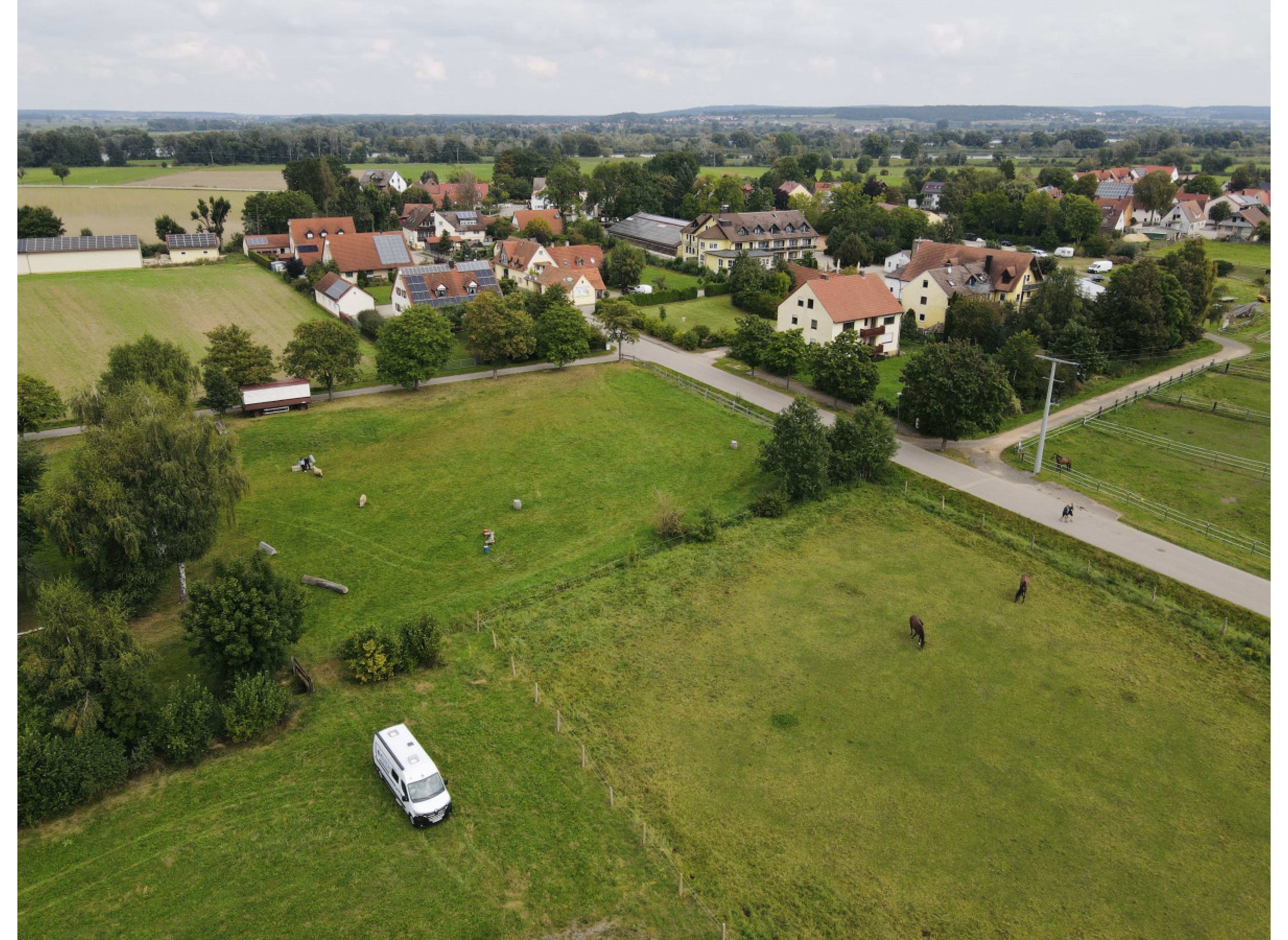 Stellplatz an der Pferdekoppel — Karavan Sitesi in Gunzenhausen