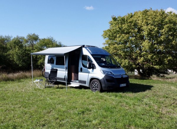 Wiese mit Weitblick — Photo 2