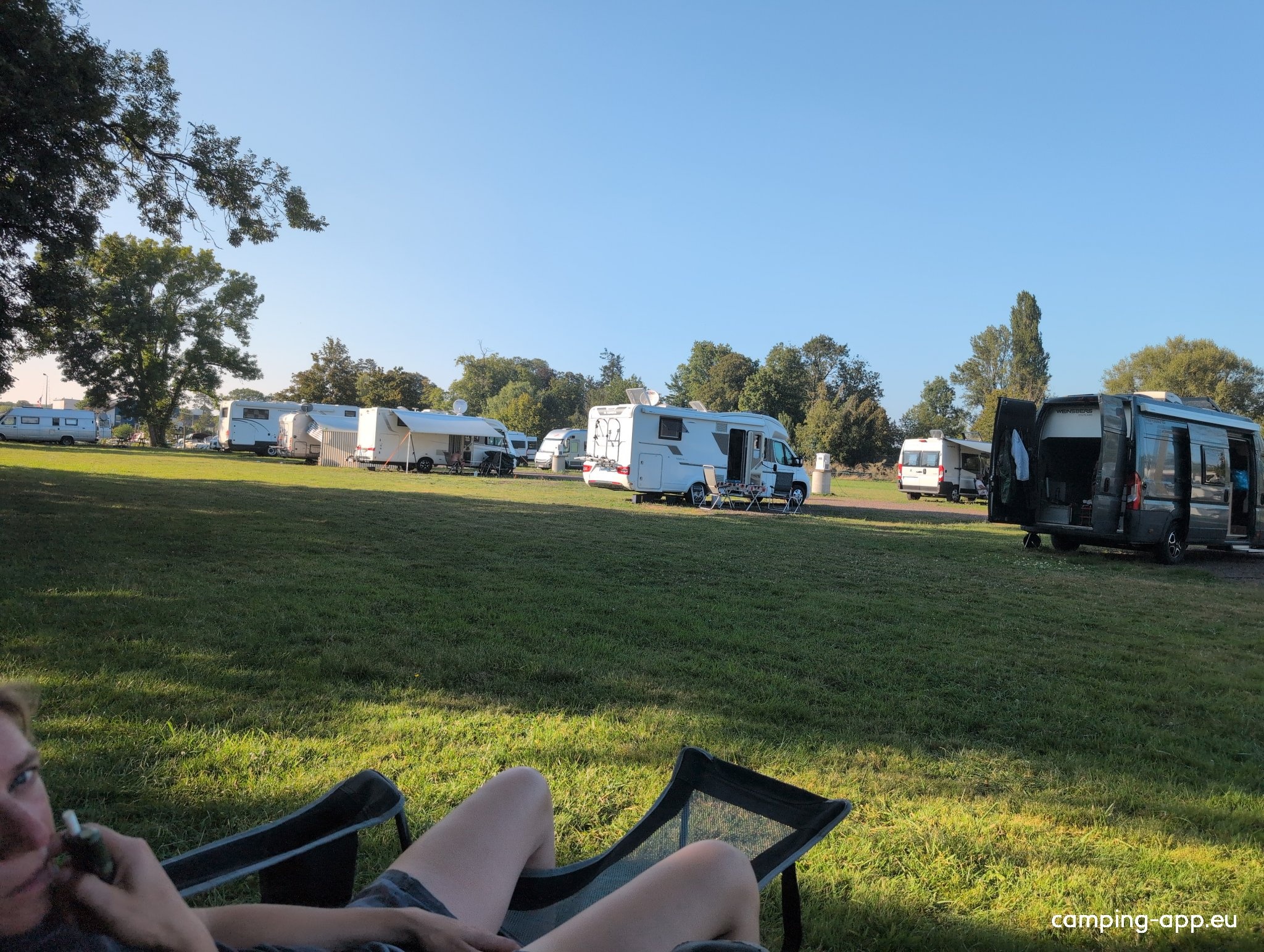Stellplatz Marina de Corre — Aire camping car in Corre
