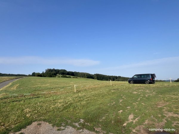 Einzelstellplatz in Unter-Abtsteinach in Ortsrandlage