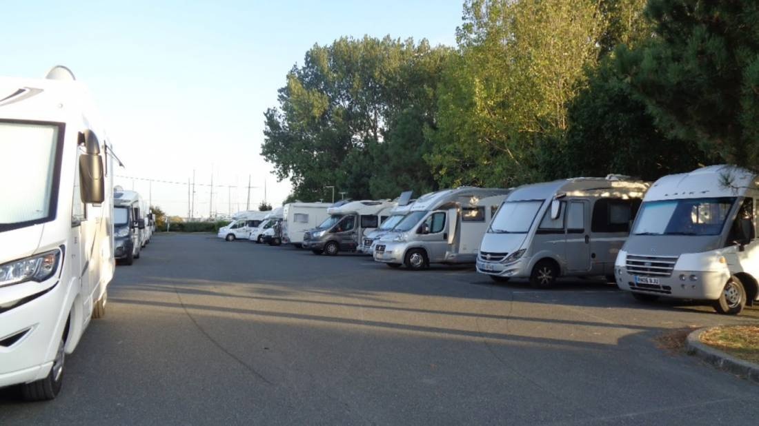 Stellplatz Le Touquet-Paris-Plage — Sp. parking dla kamperów in Le Touquet-Paris-Plage