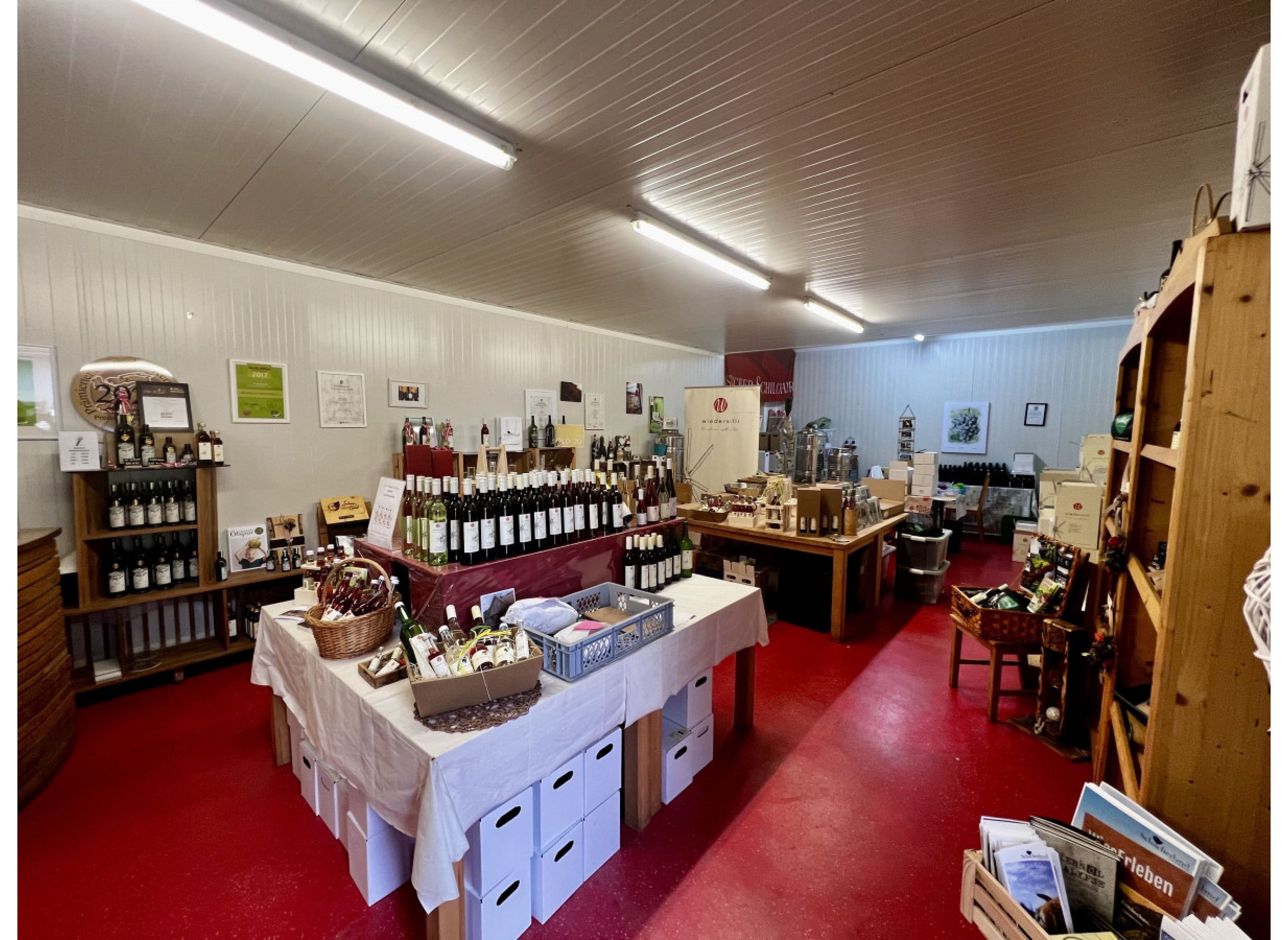 Camping am Weinguts-Hof #1 — Şaraphane in Markt Hartmannsdorf