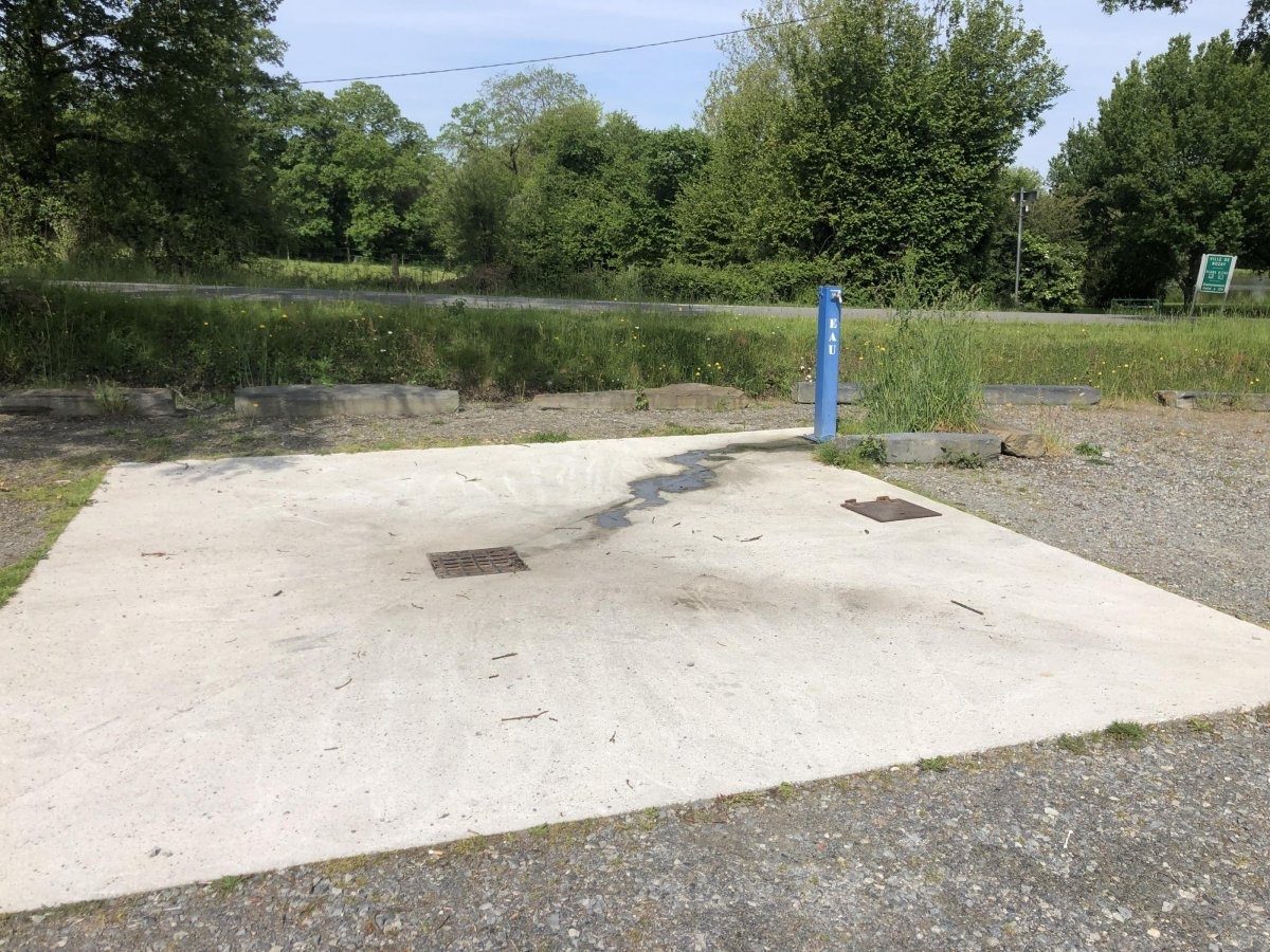 Stellplatz Nozay — Area di sosta in Nozay