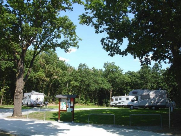 Wohnmobilstellplatz Talsperre Pöhl — Photo 2