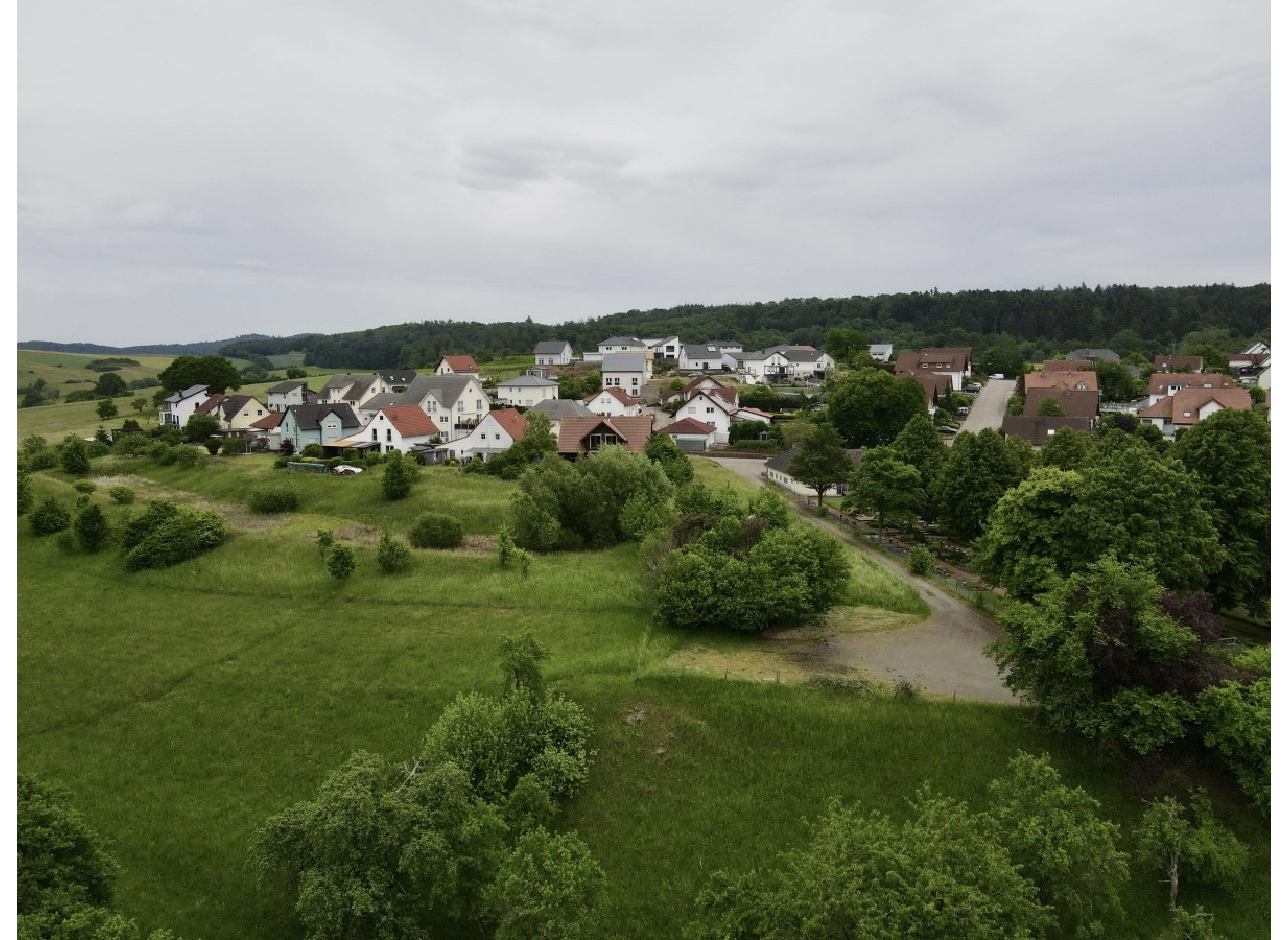 Auf der Kirchwiese — Camperplaats in Heiligenmoschel