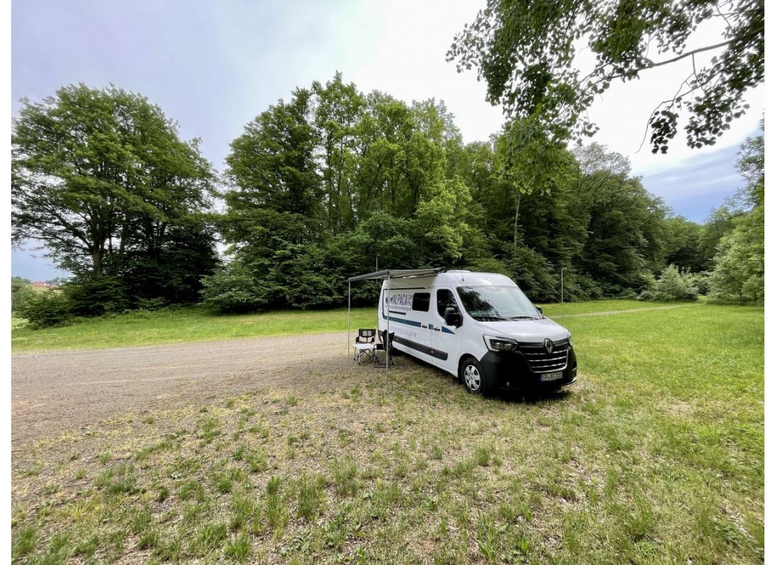 Camping an der Freilichtbühne — Camperplaats in Katzweiler