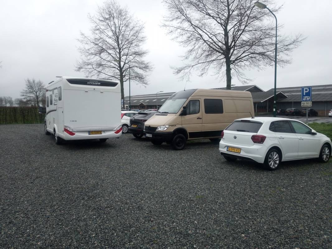 Psrkerplaats H2O — Overnight-parking in Harmelen
