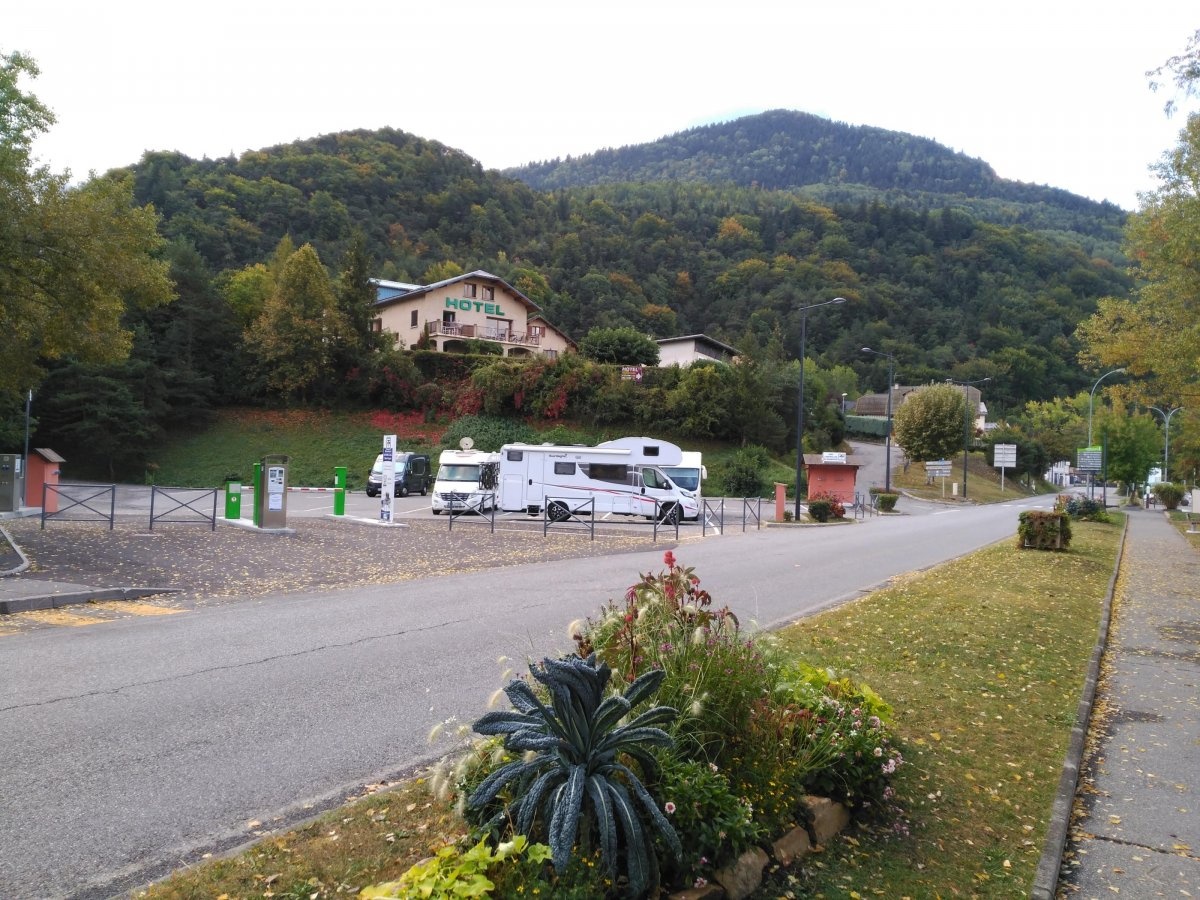 Stellplatz Savines-le-Lac — Karavan Sitesi in Savines-le-Lac