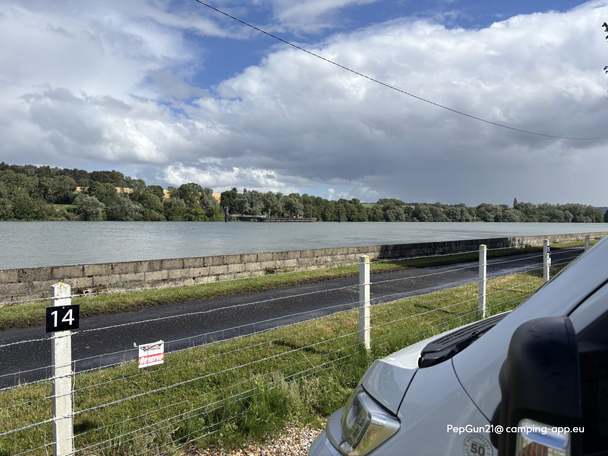 Stellplatz Heurteauville — Aire camping car in Heurteauville