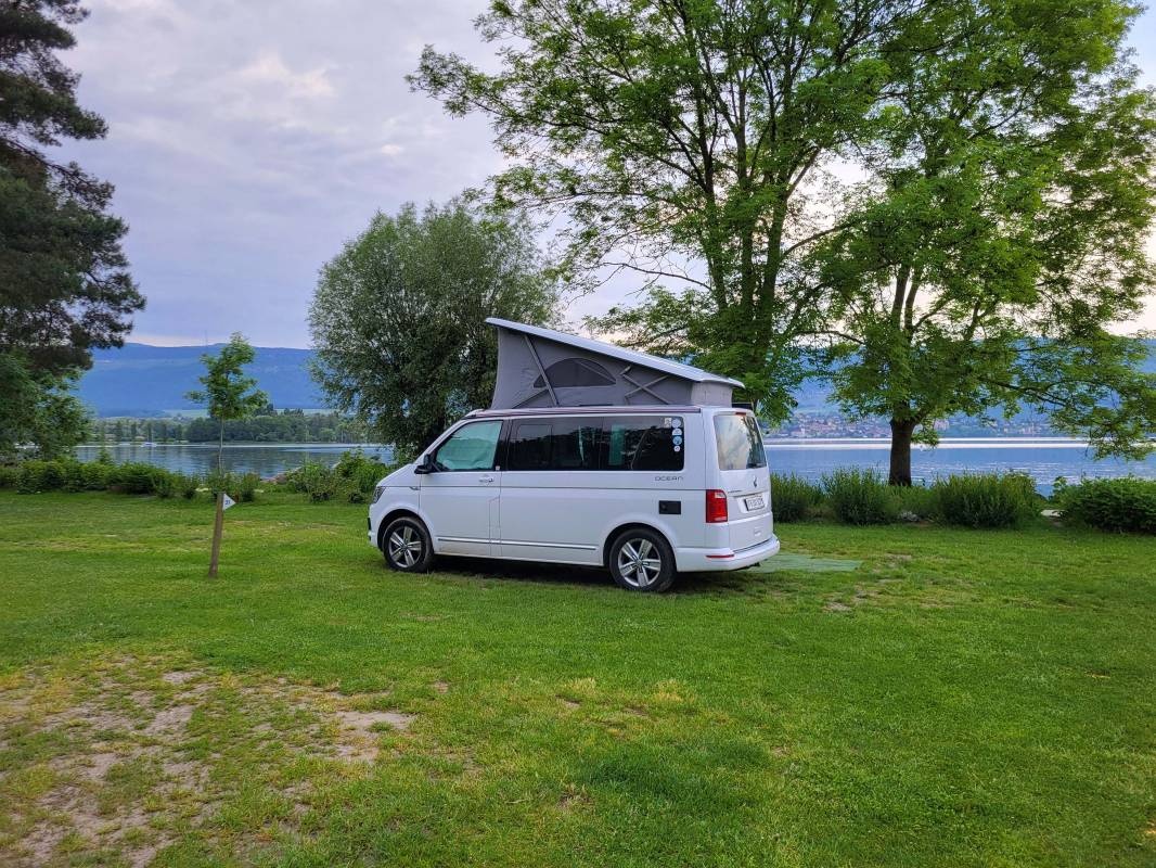 Camping Yverdon Plage — 露营地 in Yverdon-les-Bains