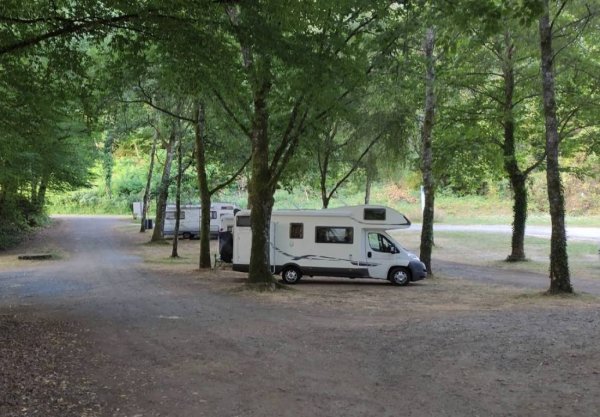 Stellplatz Vigeois — Photo 2