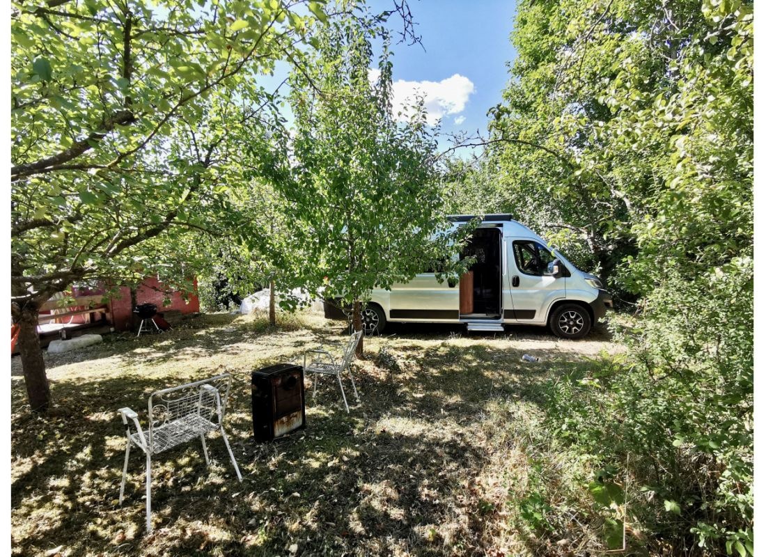 Im Obstgarten — Sítio para autocaravanas in Großhabersdorf