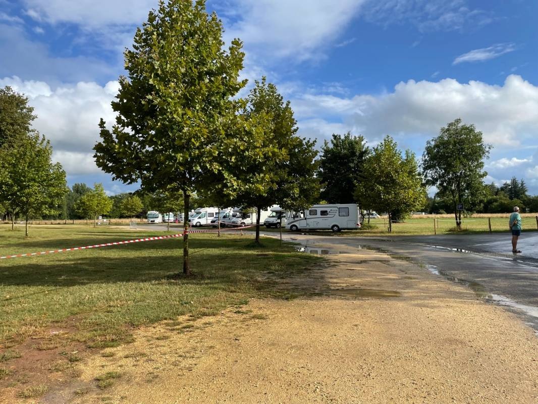 Stellplatz Le Bugue — Campervan Site in Le Bugue