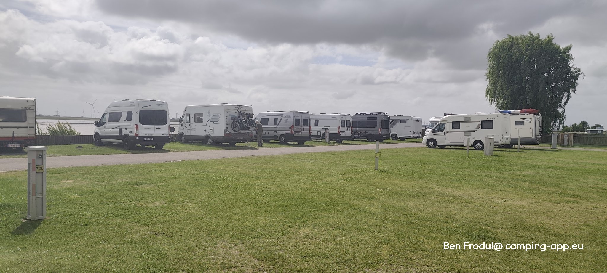 Wohnmobilplatz Eiderblick Tönning — Місце для кемперів in Tönning