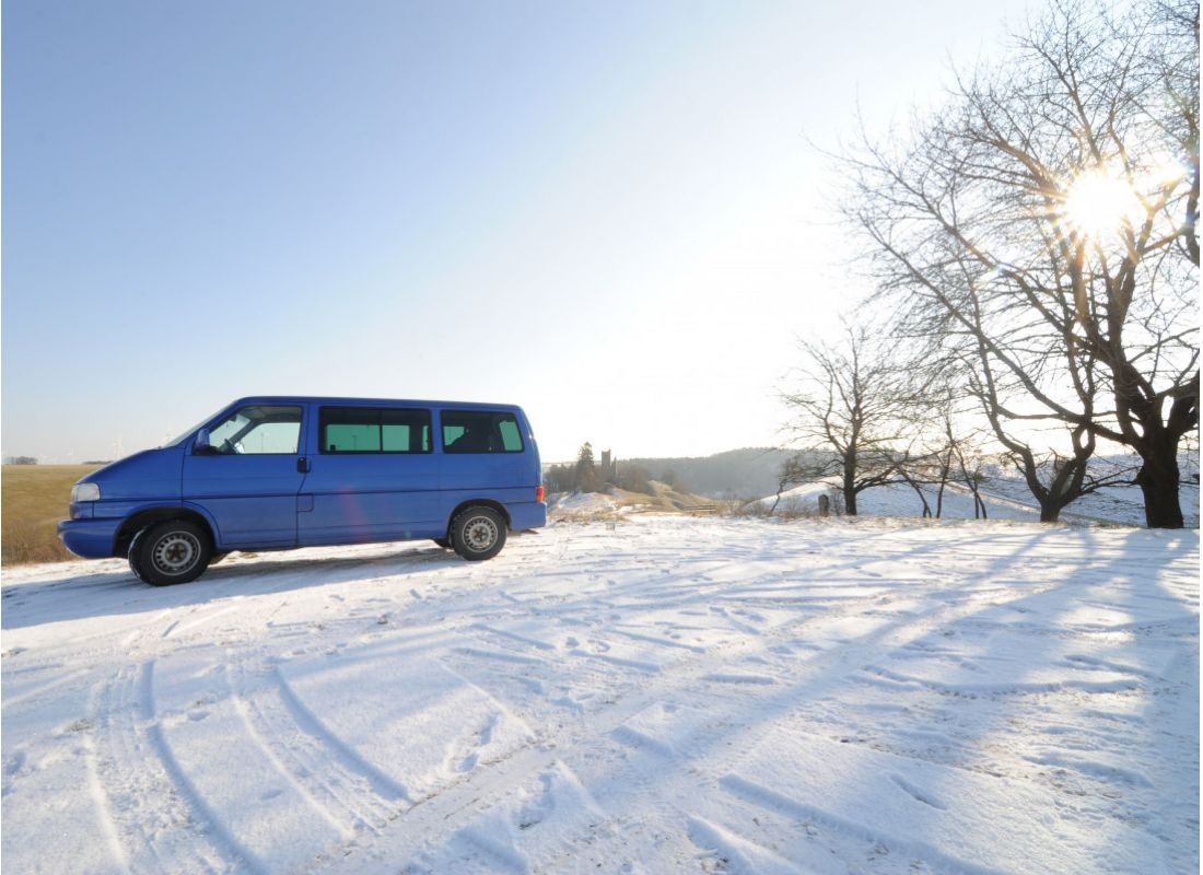 Bechthaler Weiher und Ruine — Stellplatz in Raitenbuch