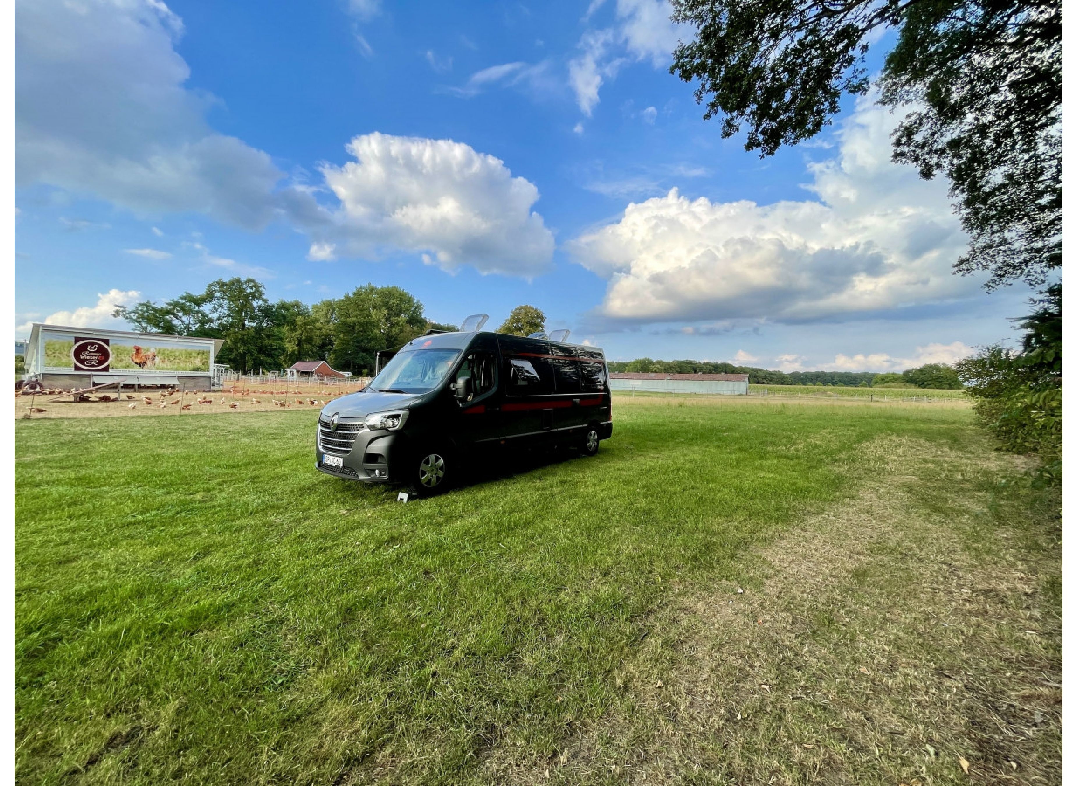 Beim Hühnermobil — Aire camping car in Südlohn