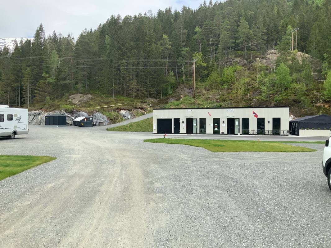 Sandeåsen Feriesenter — Campingplads in Loen