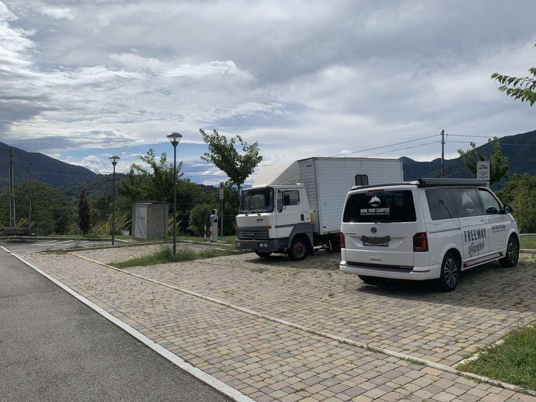 Bedero valcuvia — Camperplads in Bedero Valcuvia